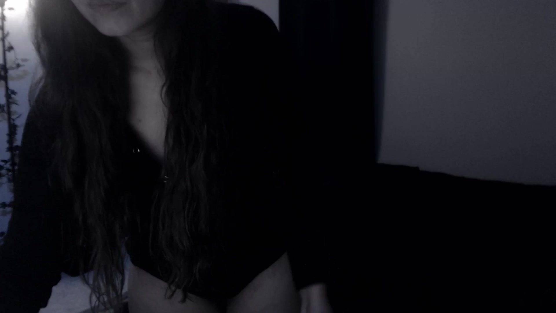 Gallery image thumbnail from LadyMarceline's myfreecams stream on, 05/31/2025, 06:48 image 1 of 20