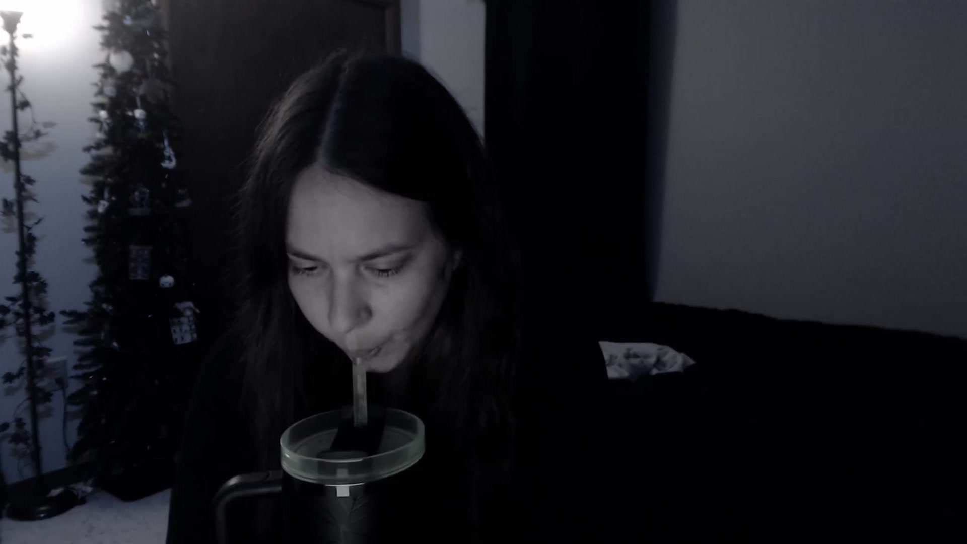 Gallery image thumbnail from LadyMarceline's myfreecams stream on, 06/14/2025, 04:53 image 3 of 20