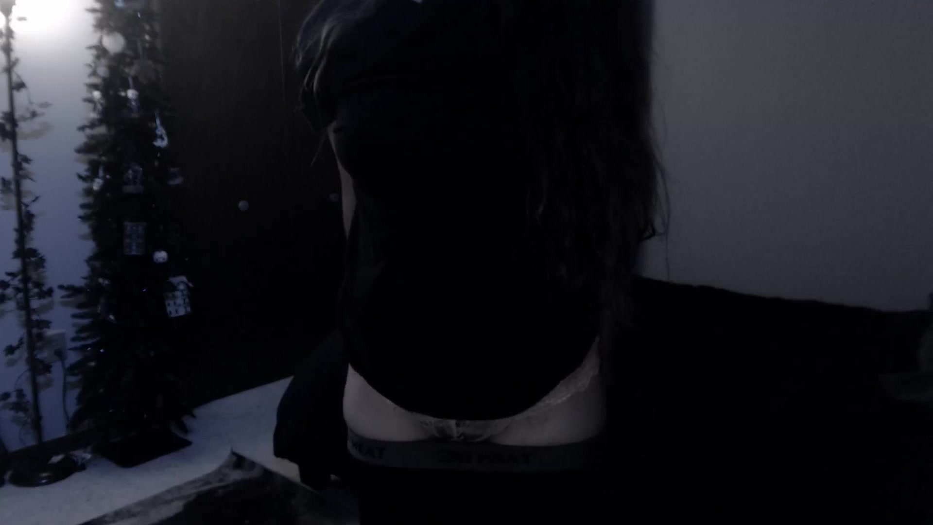 Gallery image thumbnail from LadyMarceline's myfreecams stream on, 06/22/2025, 06:52 image 18 of 20