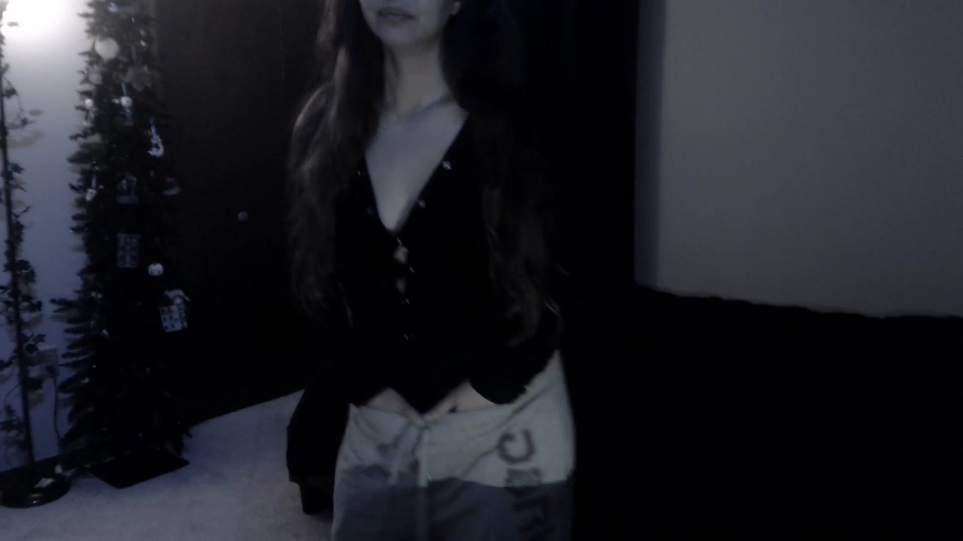Gallery image thumbnail from LadyMarceline's myfreecams stream on, 07/19/2025, 05:58 image 10 of 20