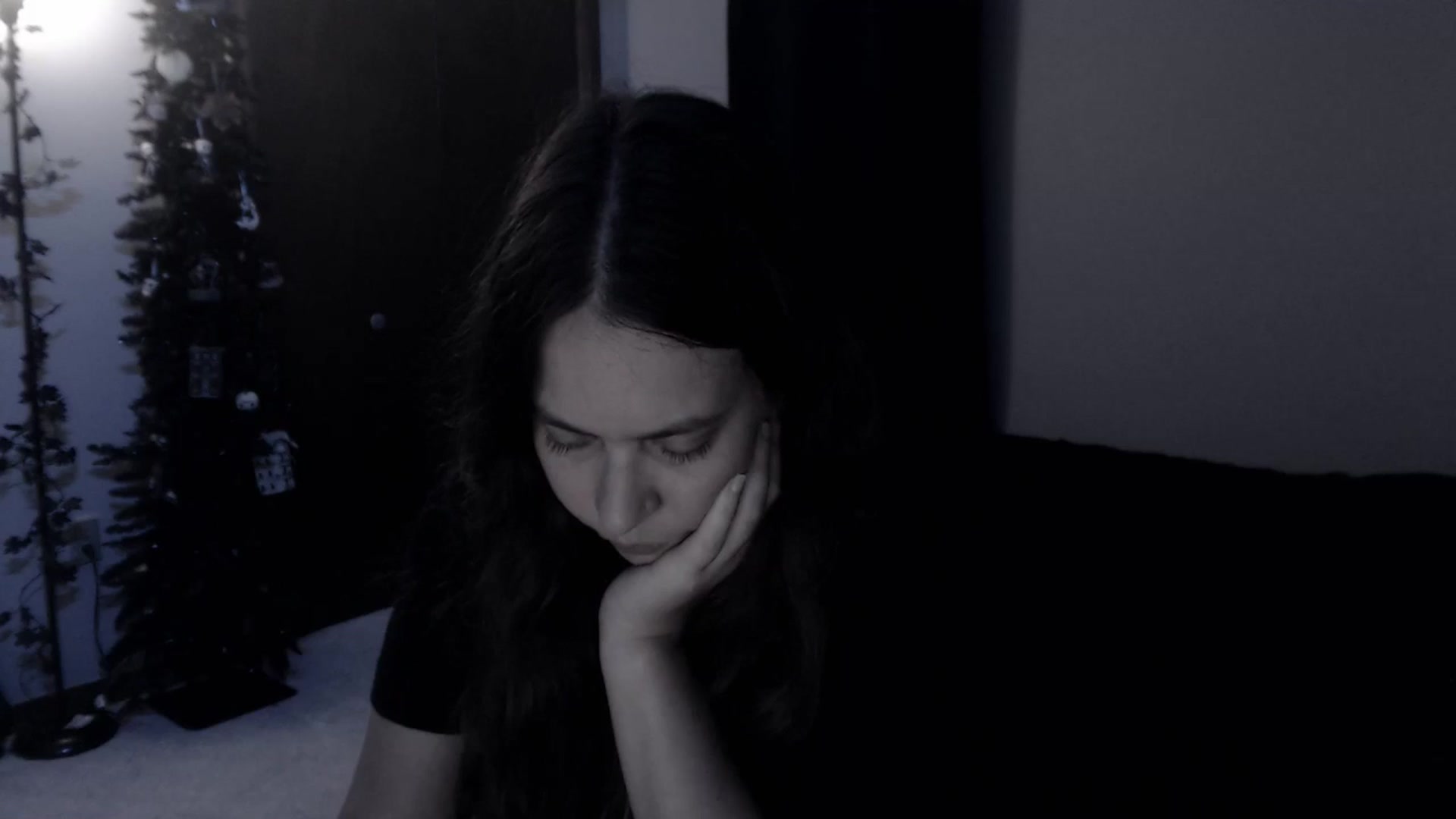 Gallery image thumbnail from LadyMarceline's myfreecams stream on, 08/03/2025, 05:59 image 13 of 20