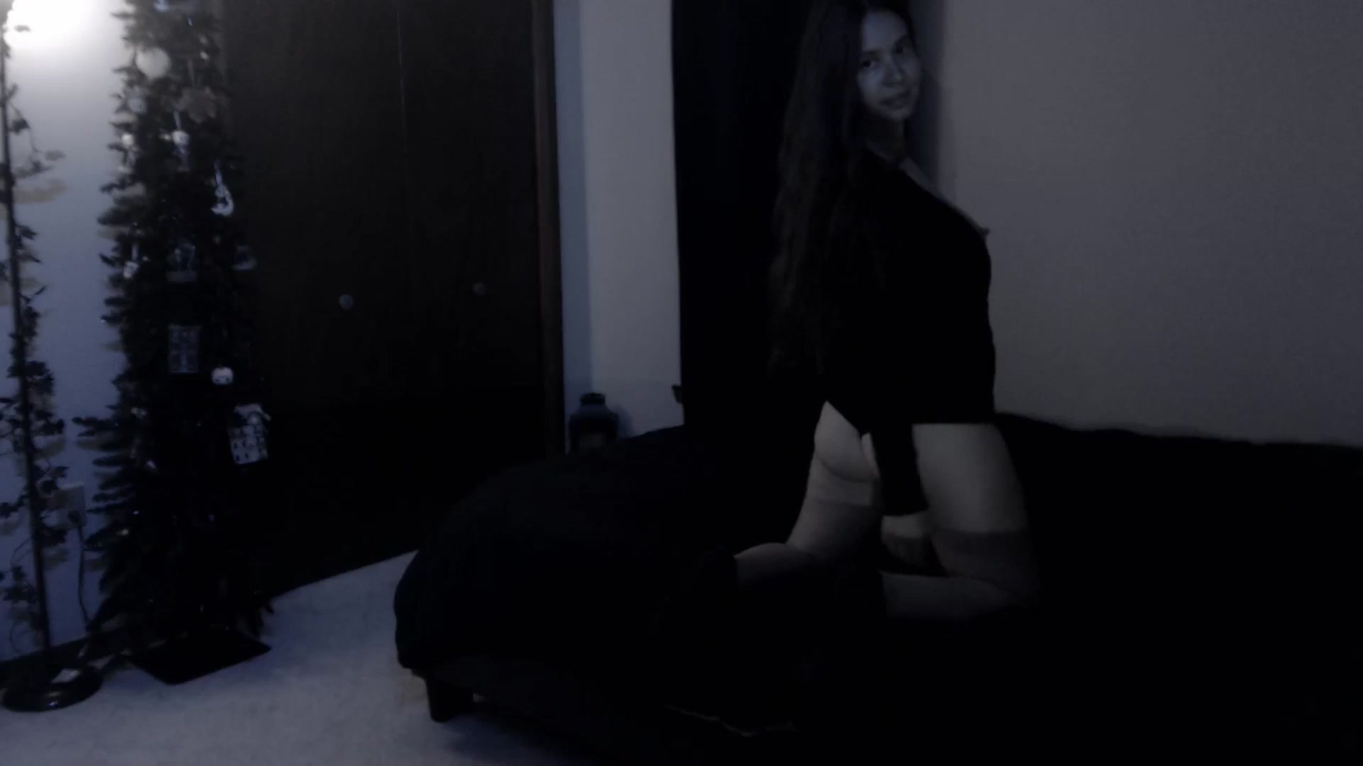 Gallery image thumbnail from LadyMarceline's myfreecams stream on, 08/16/2025, 06:26 image 7 of 20
