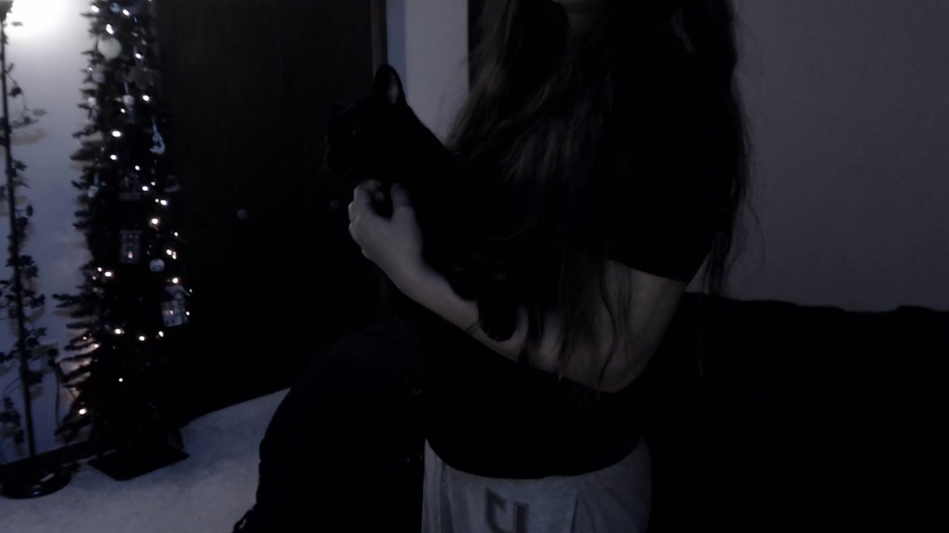 Gallery image thumbnail from LadyMarceline's myfreecams stream on, 08/31/2025, 07:09 image 1 of 20
