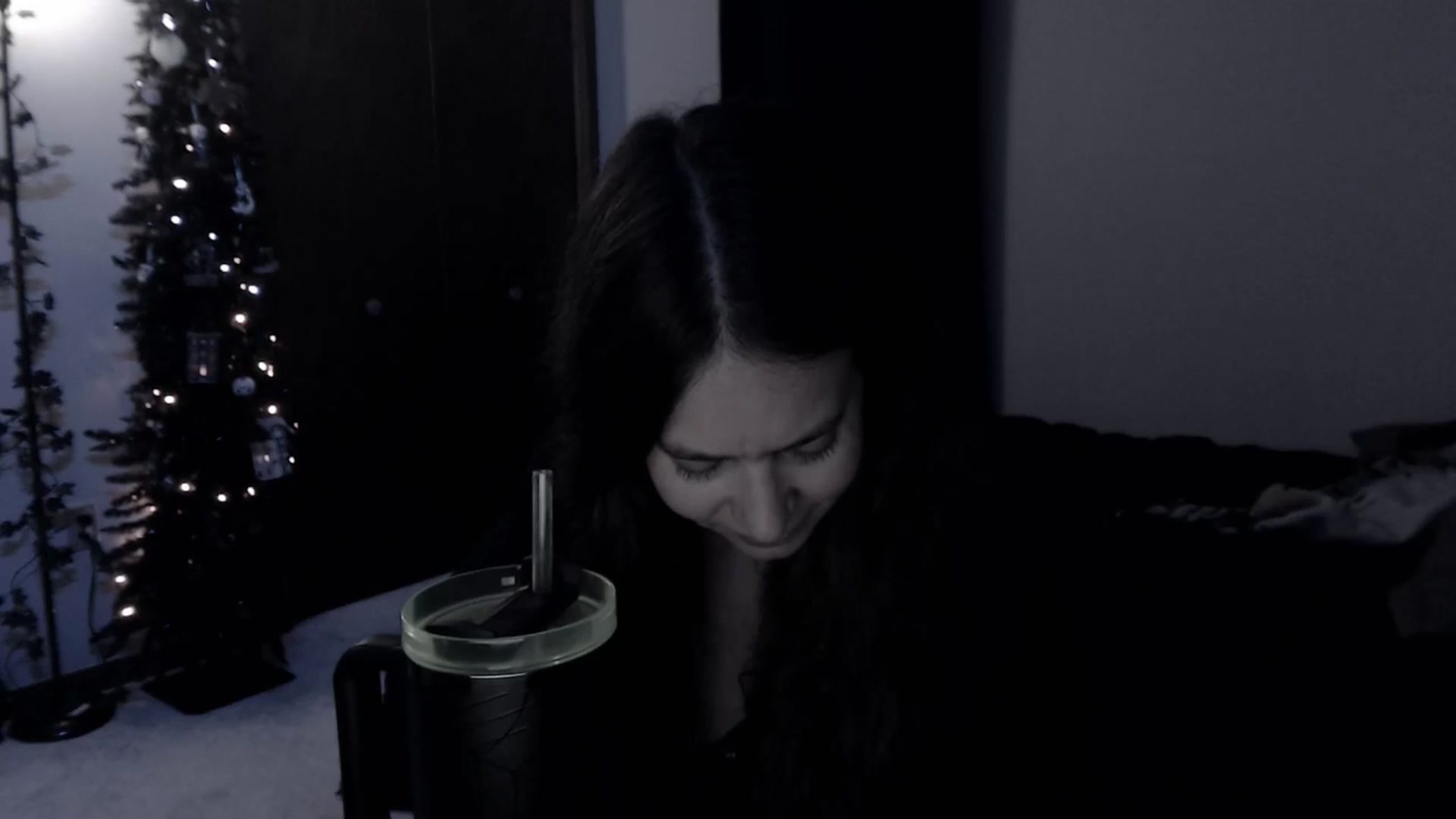 Gallery image thumbnail from LadyMarceline's myfreecams stream on, 09/01/2025, 06:23 image 10 of 20