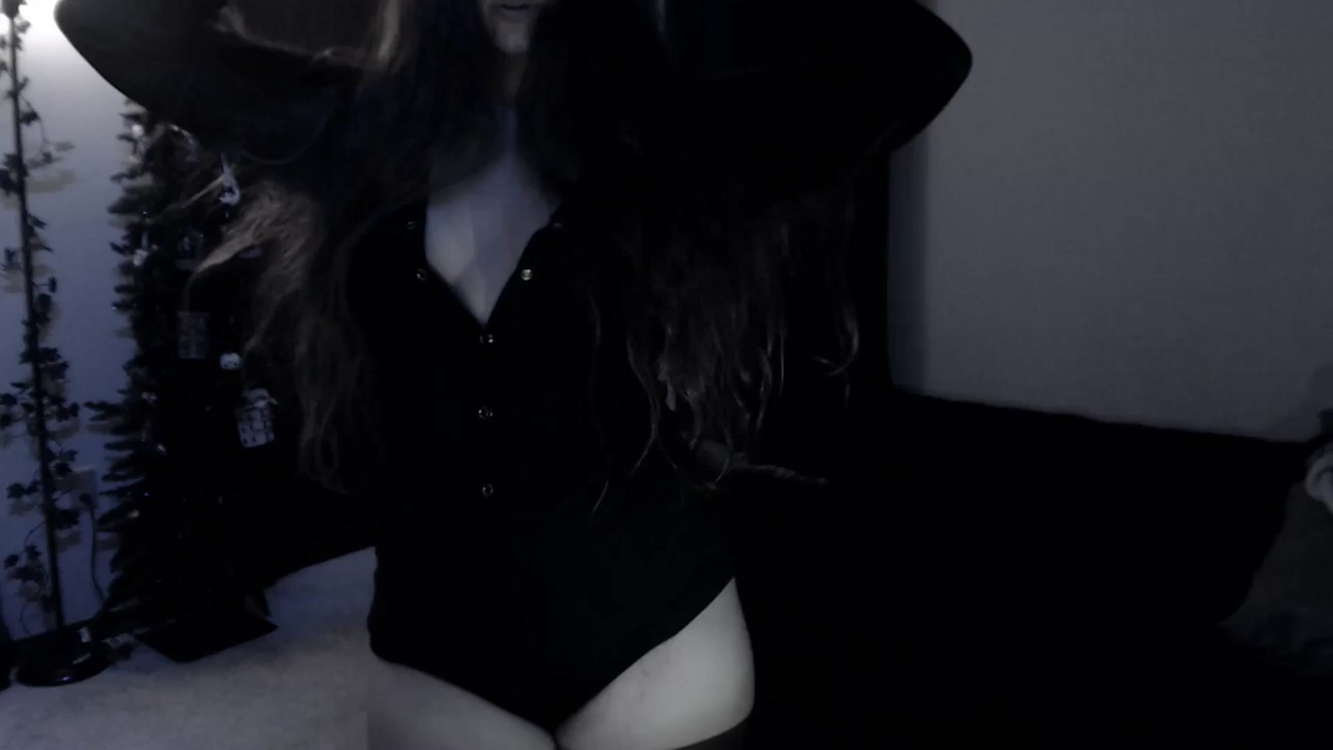 Gallery image thumbnail from LadyMarceline's myfreecams stream on, 09/21/2025, 07:14 image 11 of 20