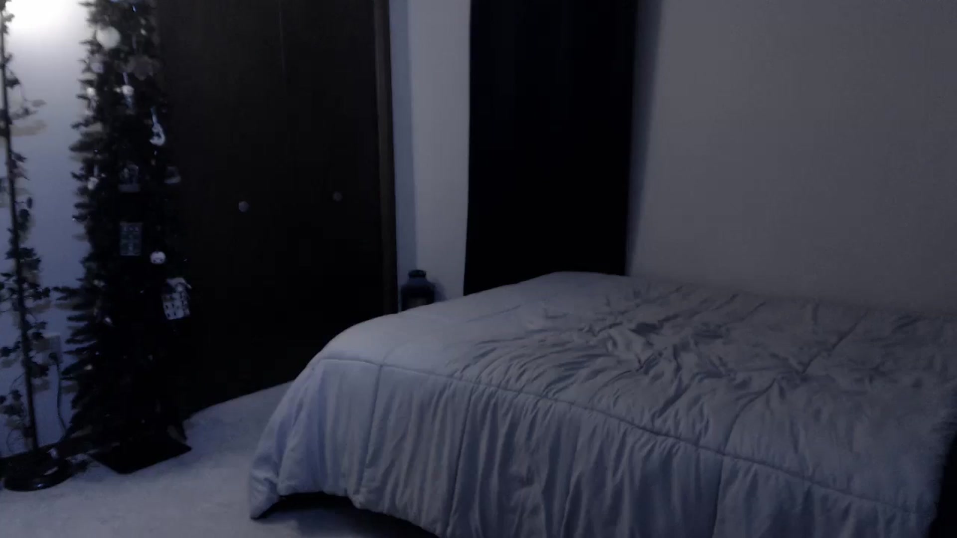 Gallery image thumbnail from LadyMarceline's myfreecams stream on, 10/18/2025, 05:24 image 4 of 20