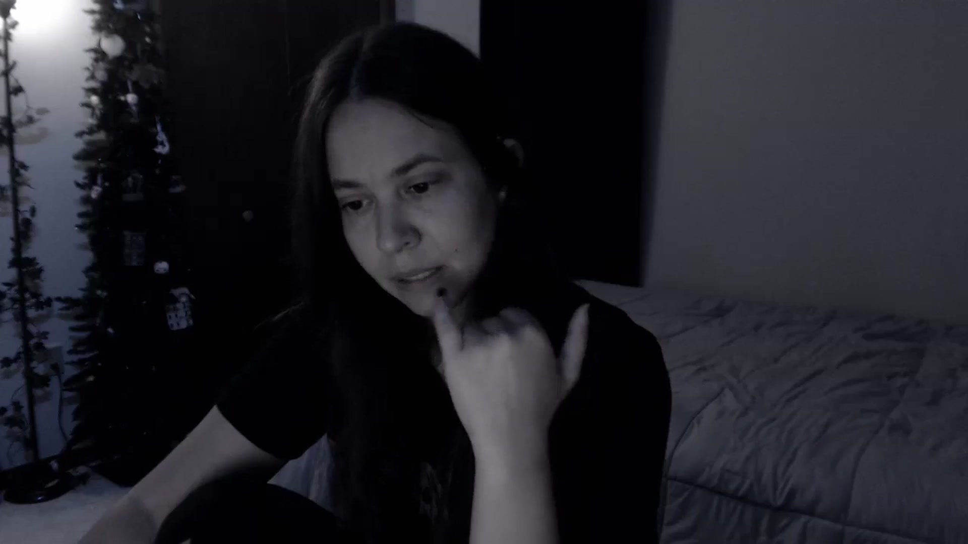 Gallery image thumbnail from LadyMarceline's myfreecams stream on, 10/19/2025, 05:00 image 5 of 20