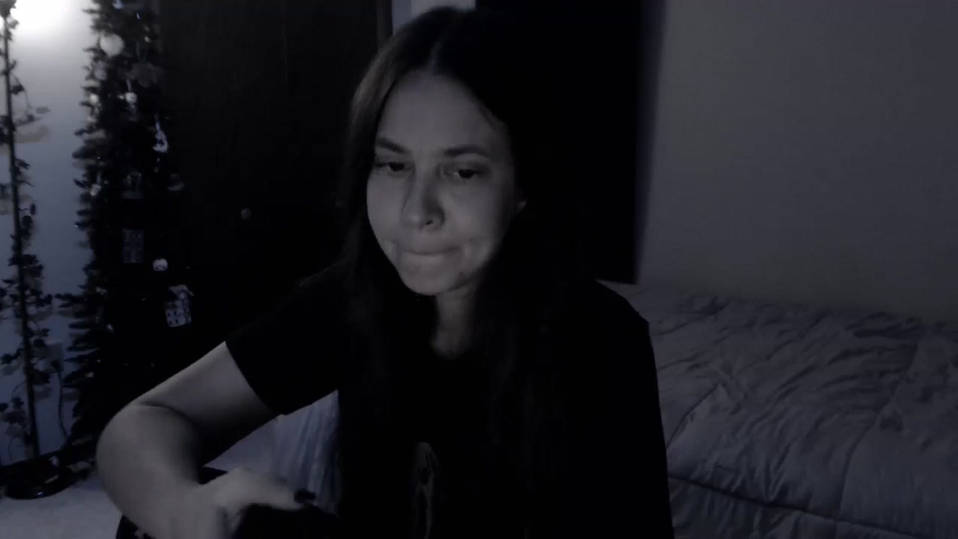 Gallery image thumbnail from LadyMarceline's myfreecams stream on, 10/19/2025, 05:00 image 3 of 20
