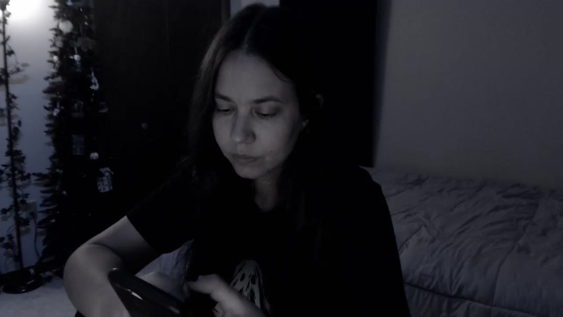 Gallery image thumbnail from LadyMarceline's myfreecams stream on, 10/19/2025, 05:00 image 7 of 20