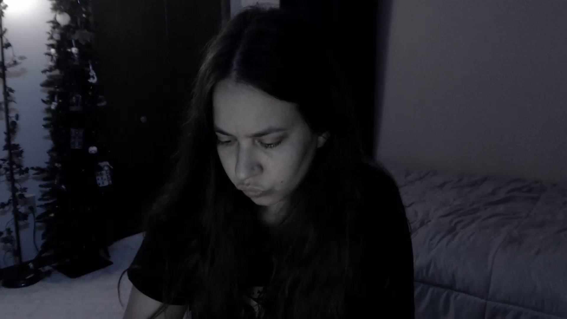 Gallery image thumbnail from LadyMarceline's myfreecams stream on, 10/19/2025, 06:33 image 18 of 20