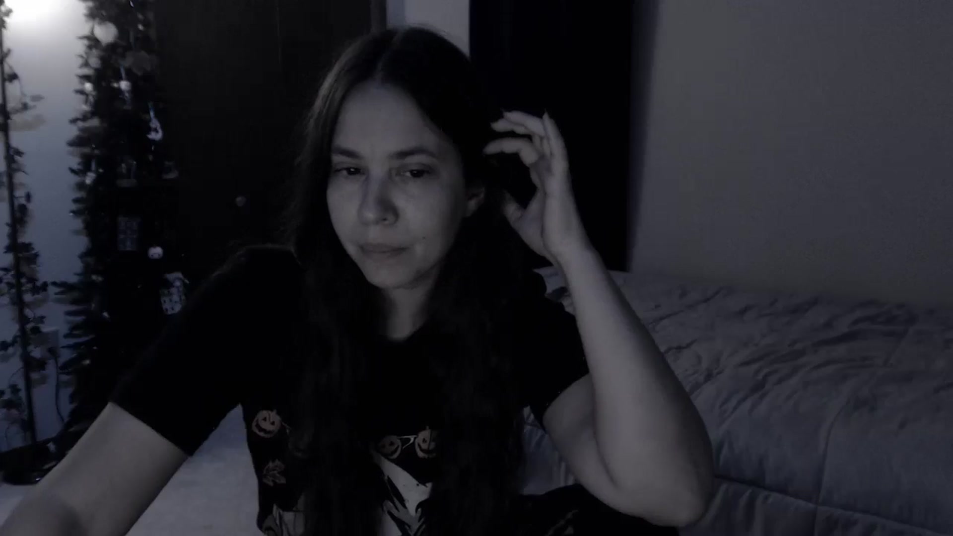 Gallery image thumbnail from LadyMarceline's myfreecams stream on, 10/19/2025, 06:33 image 15 of 20