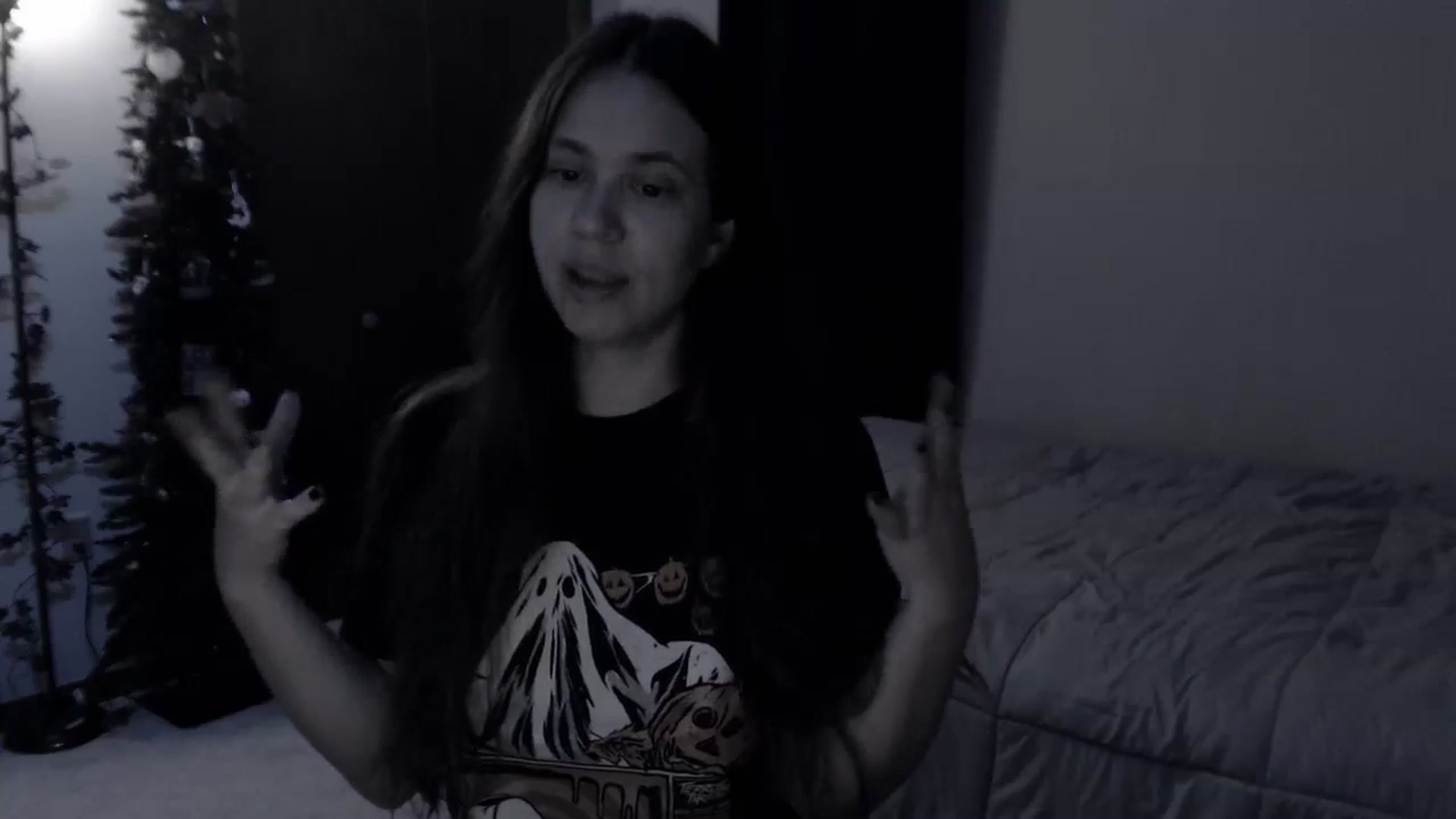 Gallery image thumbnail from LadyMarceline's myfreecams stream on, 10/19/2025, 06:33 image 7 of 20