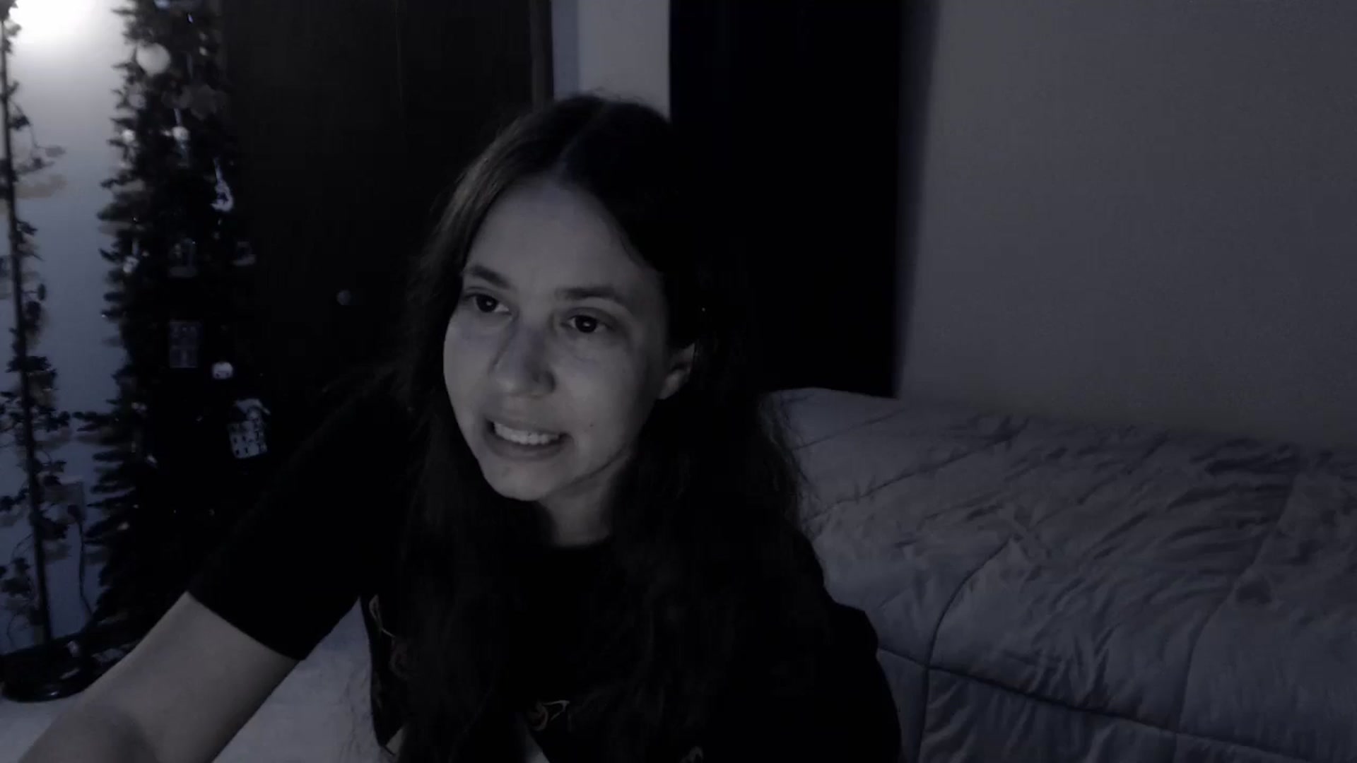 Gallery image thumbnail from LadyMarceline's myfreecams stream on, 10/19/2025, 06:33 image 5 of 20
