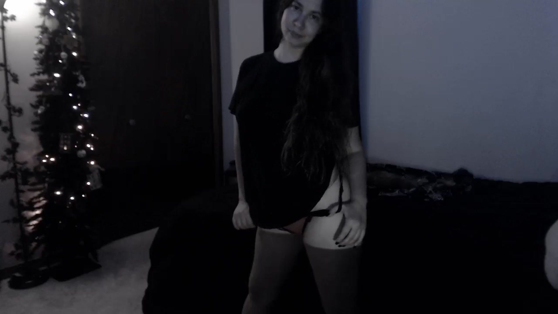 Gallery image thumbnail from LadyMarceline's myfreecams stream on, 03/12/2026, 06:33 image 11 of 20