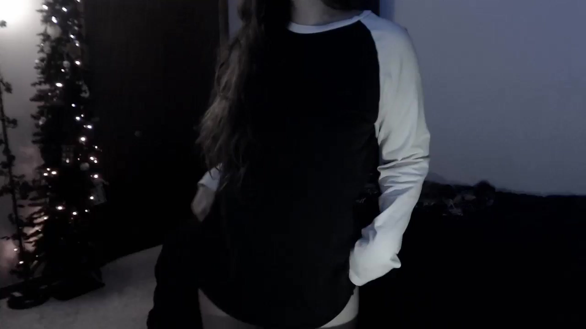 Gallery image thumbnail from LadyMarceline's myfreecams stream on, 03/13/2026, 06:06 image 16 of 20