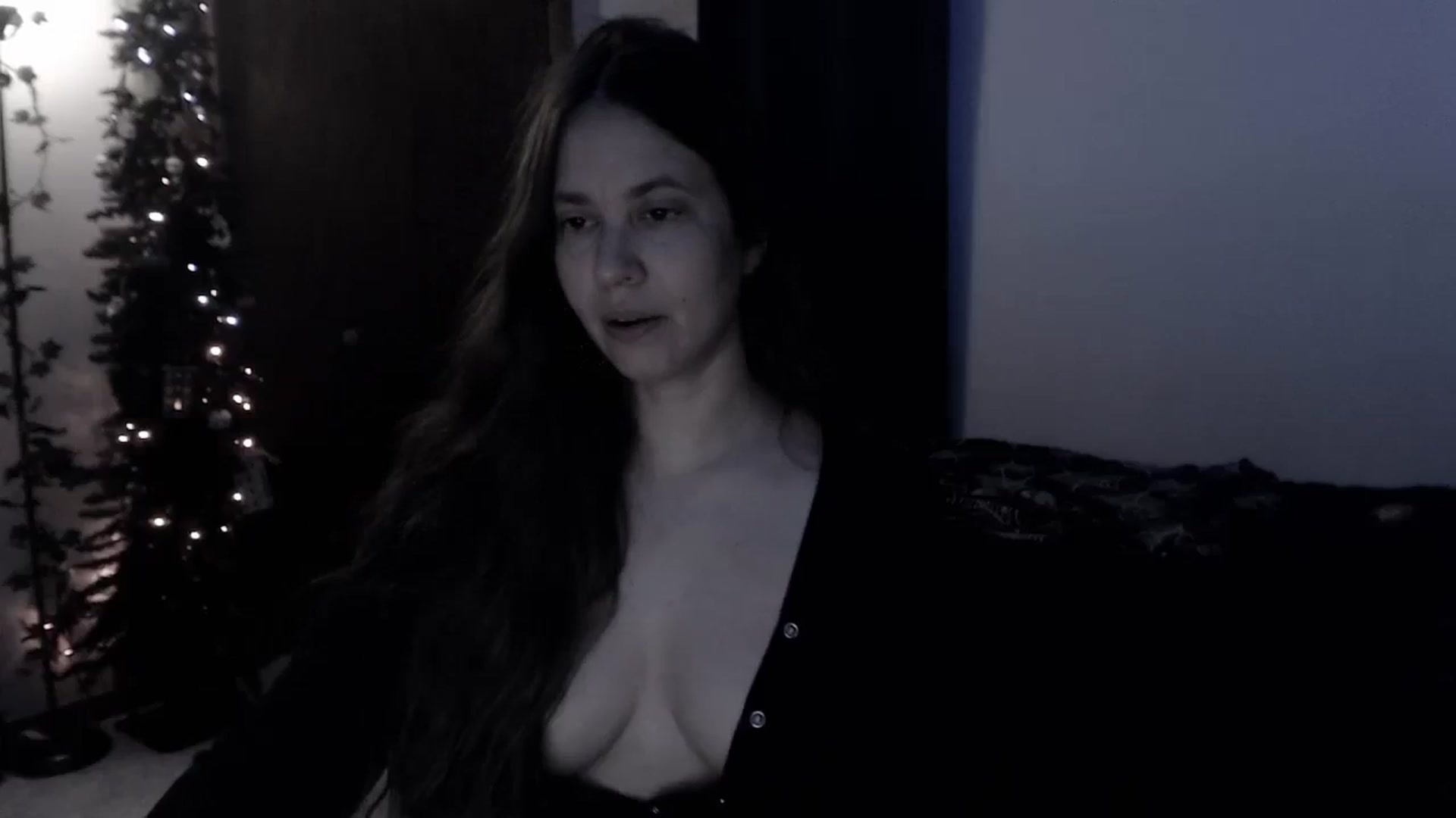 Gallery image thumbnail from LadyMarceline's myfreecams stream on, 03/15/2026, 07:27 image 16 of 20