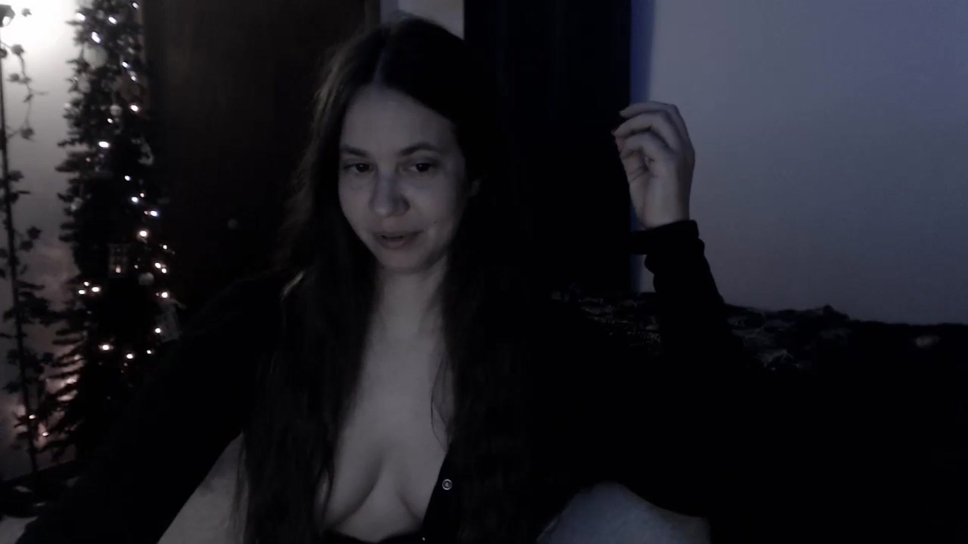 Gallery image thumbnail from LadyMarceline's myfreecams stream on, 03/15/2026, 07:27 image 17 of 20