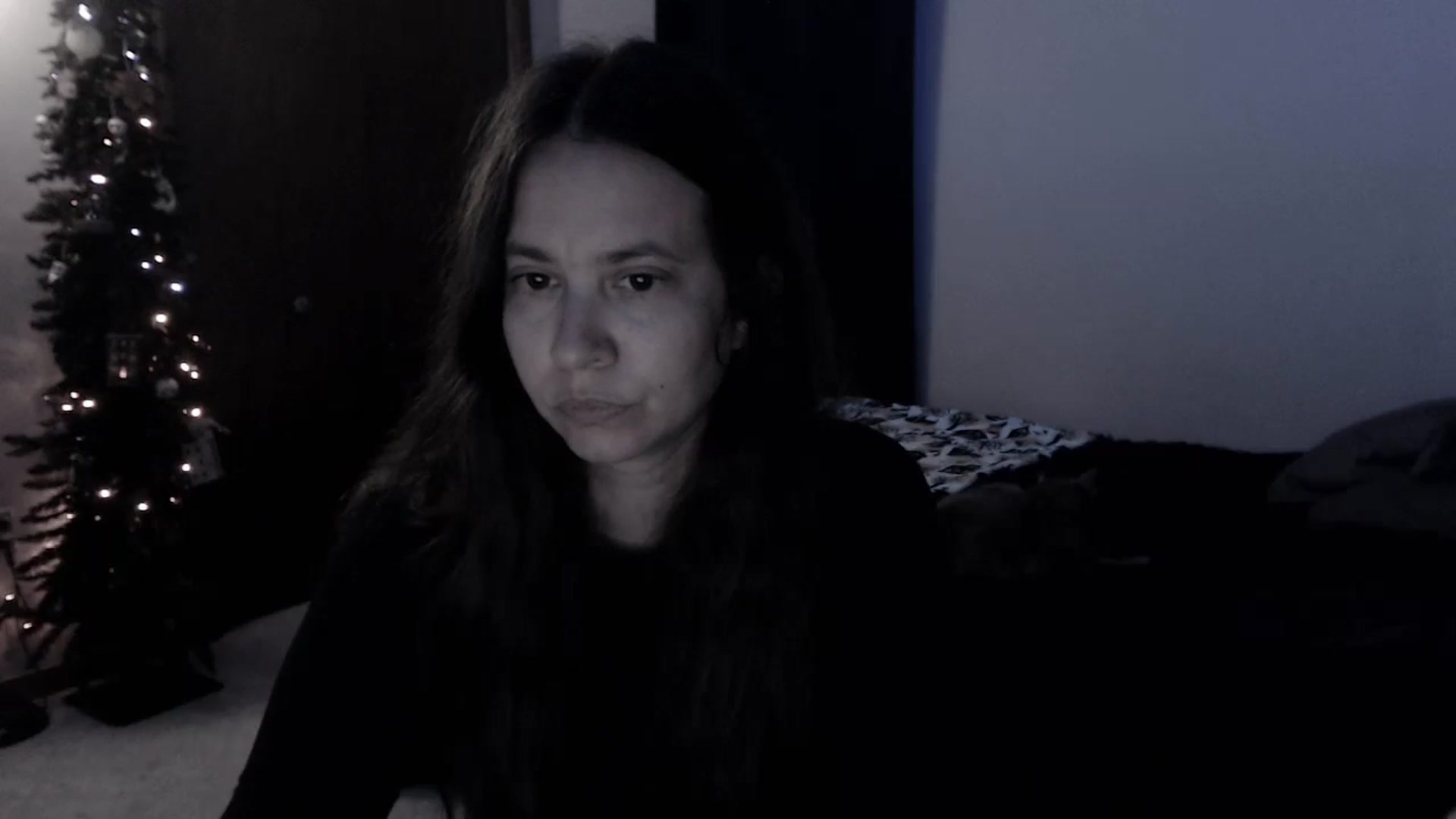 Gallery image thumbnail from LadyMarceline's myfreecams stream on, 04/01/2026, 07:03 image 3 of 20
