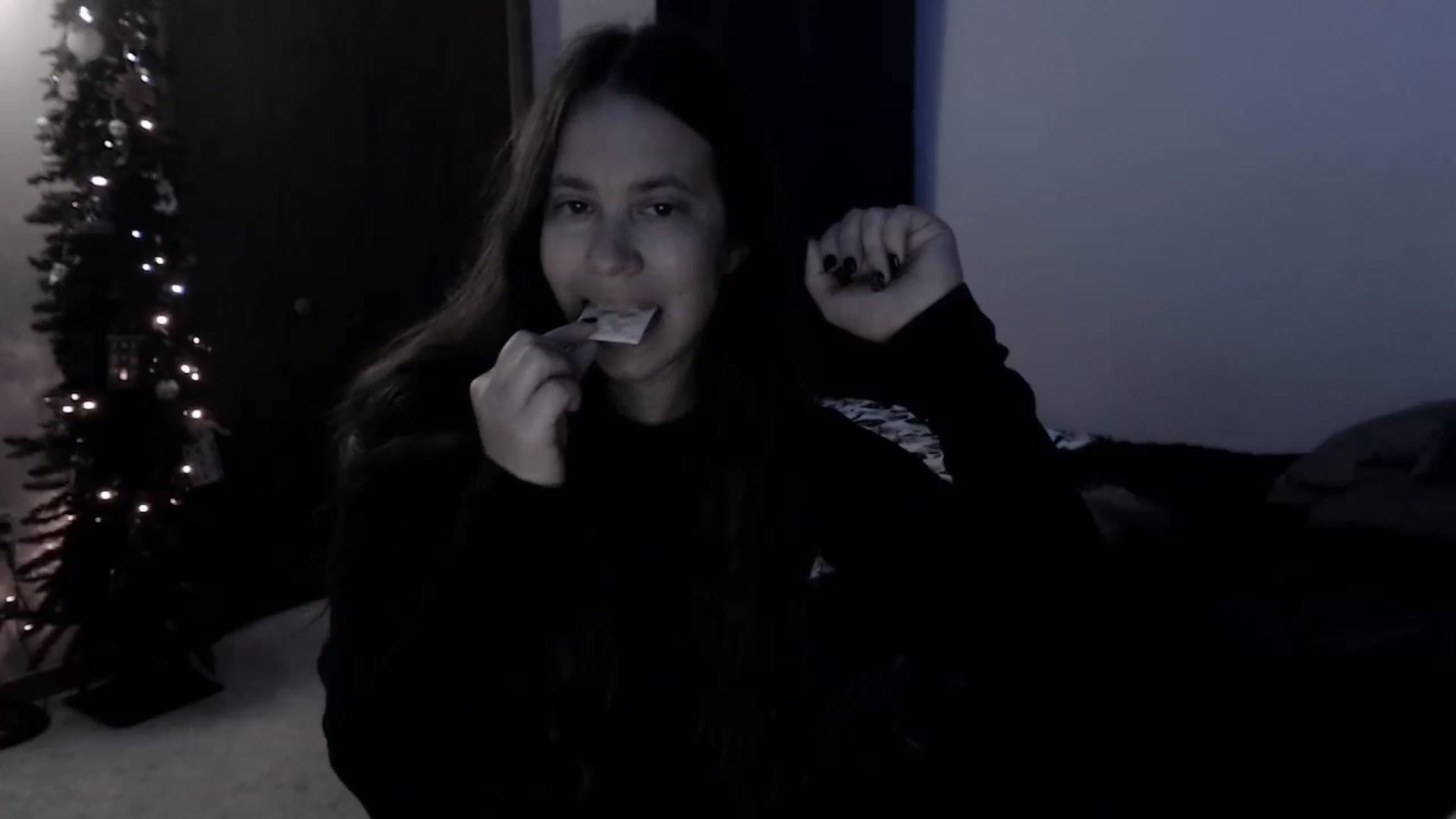 Gallery image thumbnail from LadyMarceline's myfreecams stream on, 04/01/2026, 07:03 image 13 of 20