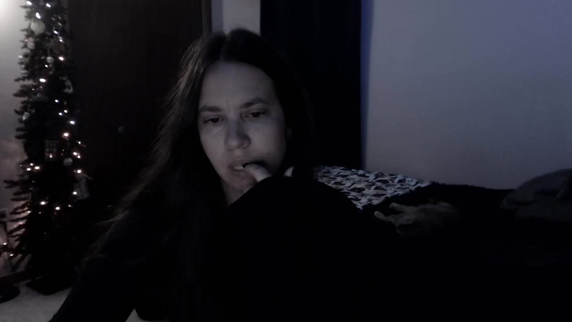 Gallery image thumbnail from LadyMarceline's myfreecams stream on, 04/01/2026, 07:03 image 17 of 20
