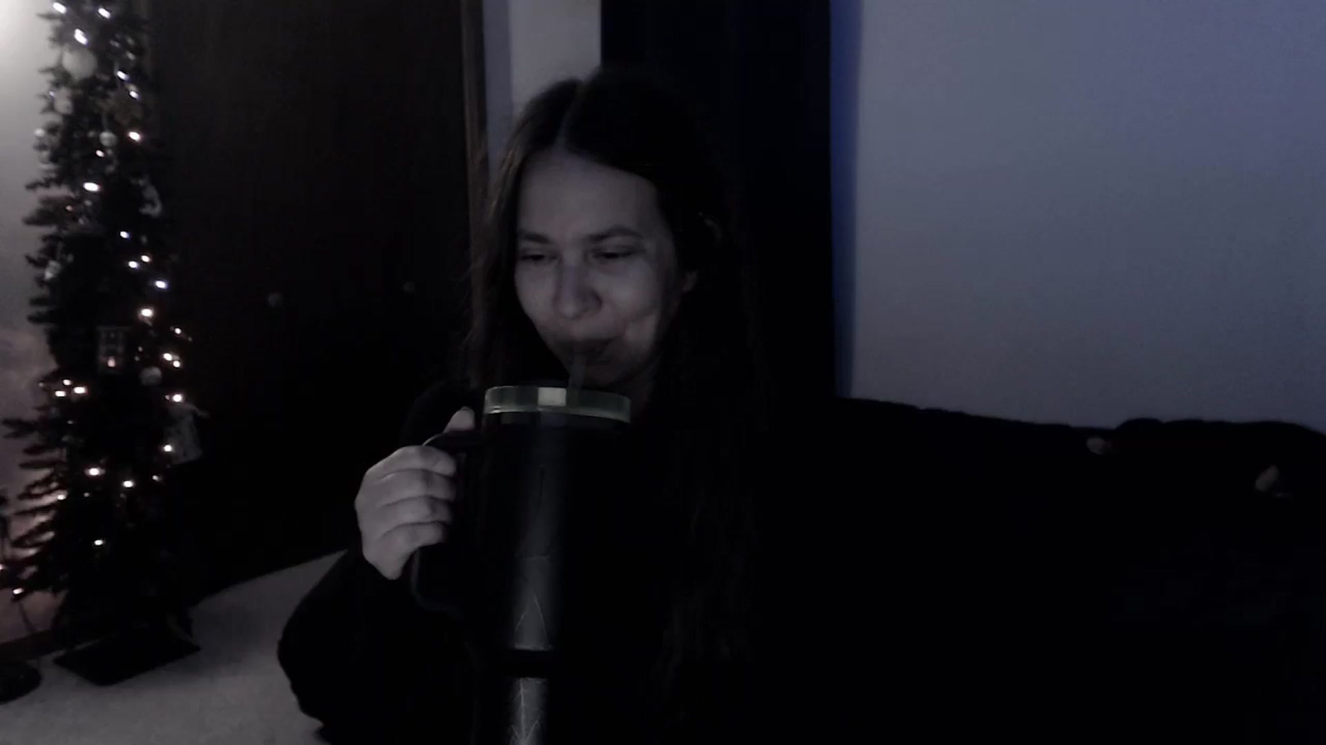 Gallery image thumbnail from LadyMarceline's myfreecams stream on, 04/05/2026, 07:10 image 19 of 20