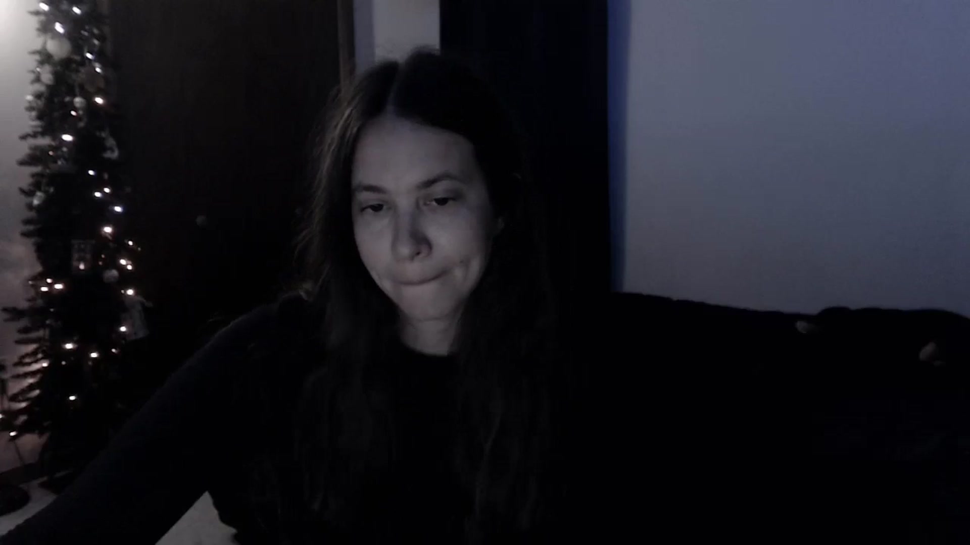 Gallery image thumbnail from LadyMarceline's myfreecams stream on, 04/05/2026, 07:10 image 17 of 20