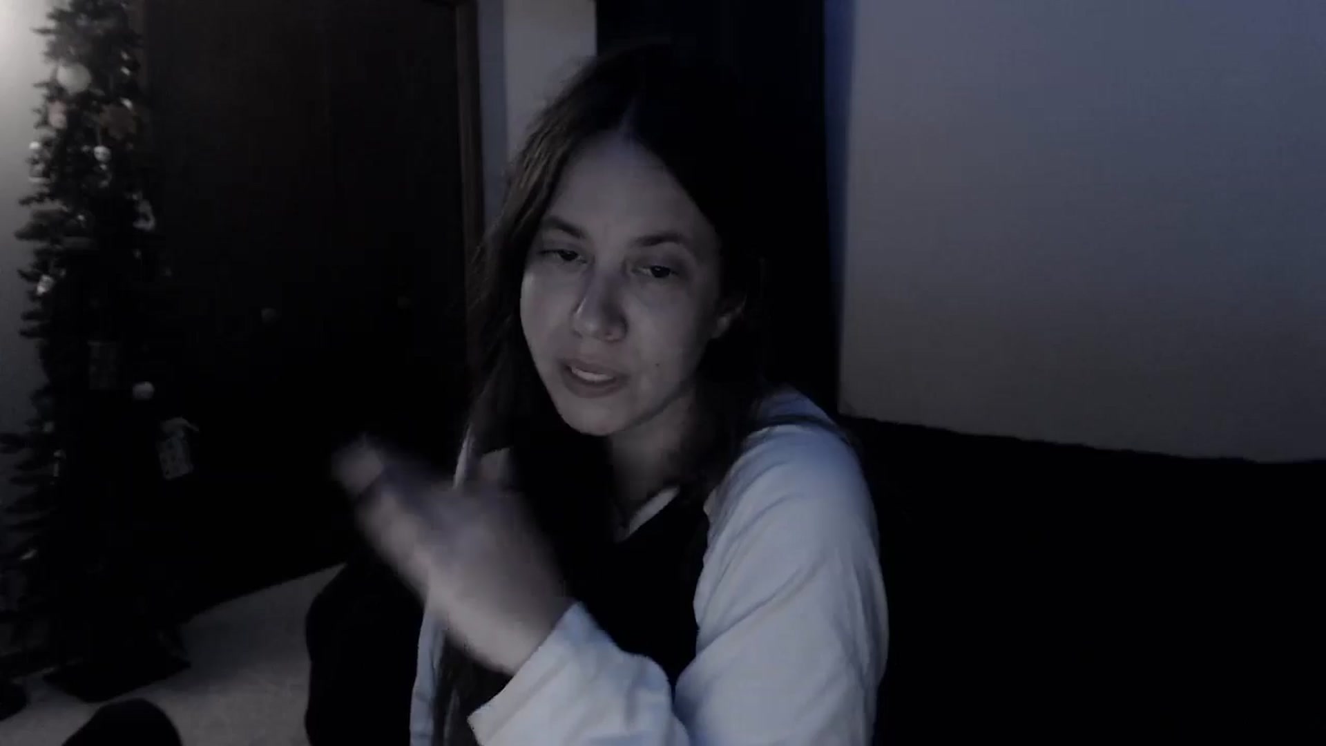 Gallery image thumbnail from LadyMarceline's myfreecams stream on, 05/01/2026, 05:52 image 12 of 20