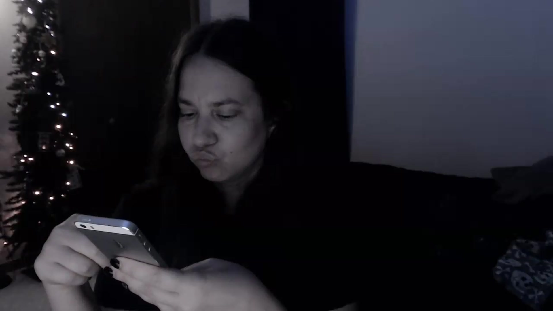Gallery image thumbnail from LadyMarceline's myfreecams stream on, 05/09/2026, 07:03 image 17 of 20
