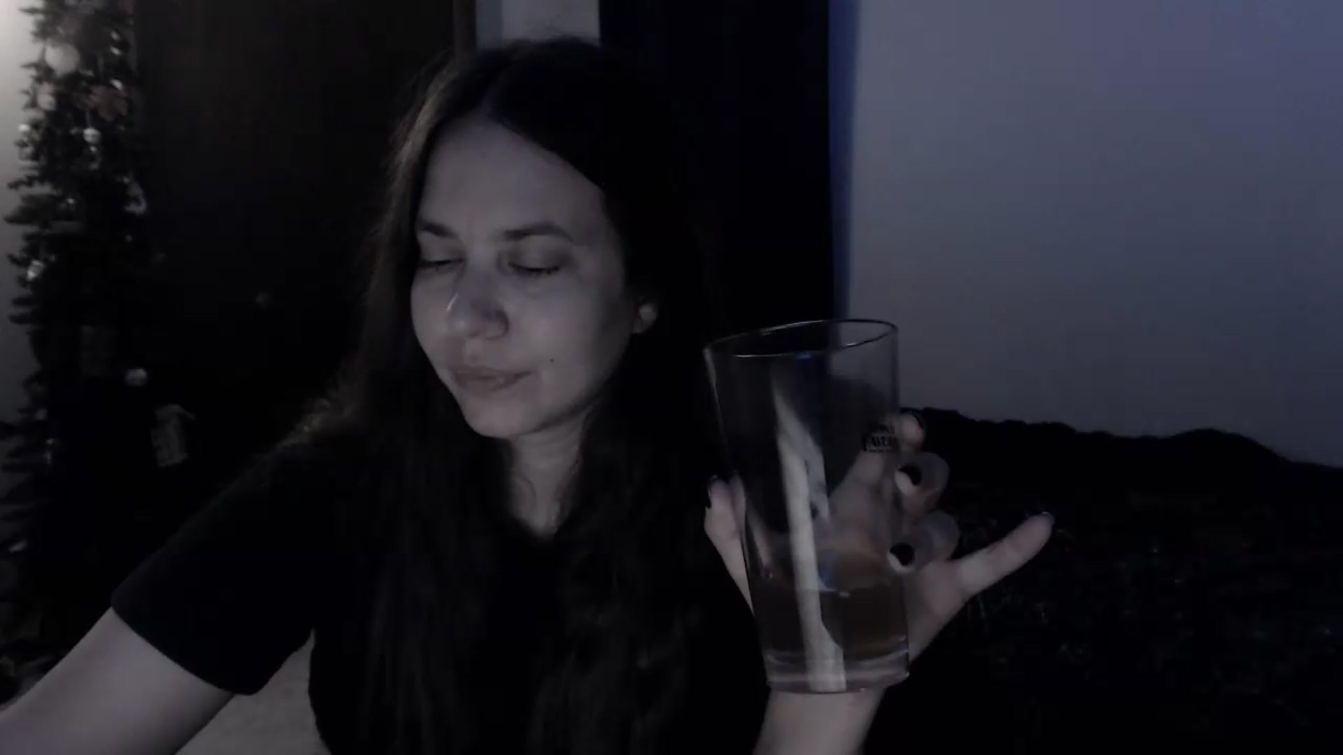 Gallery image thumbnail from LadyMarceline's myfreecams stream on, 05/23/2026, 06:59 image 16 of 20