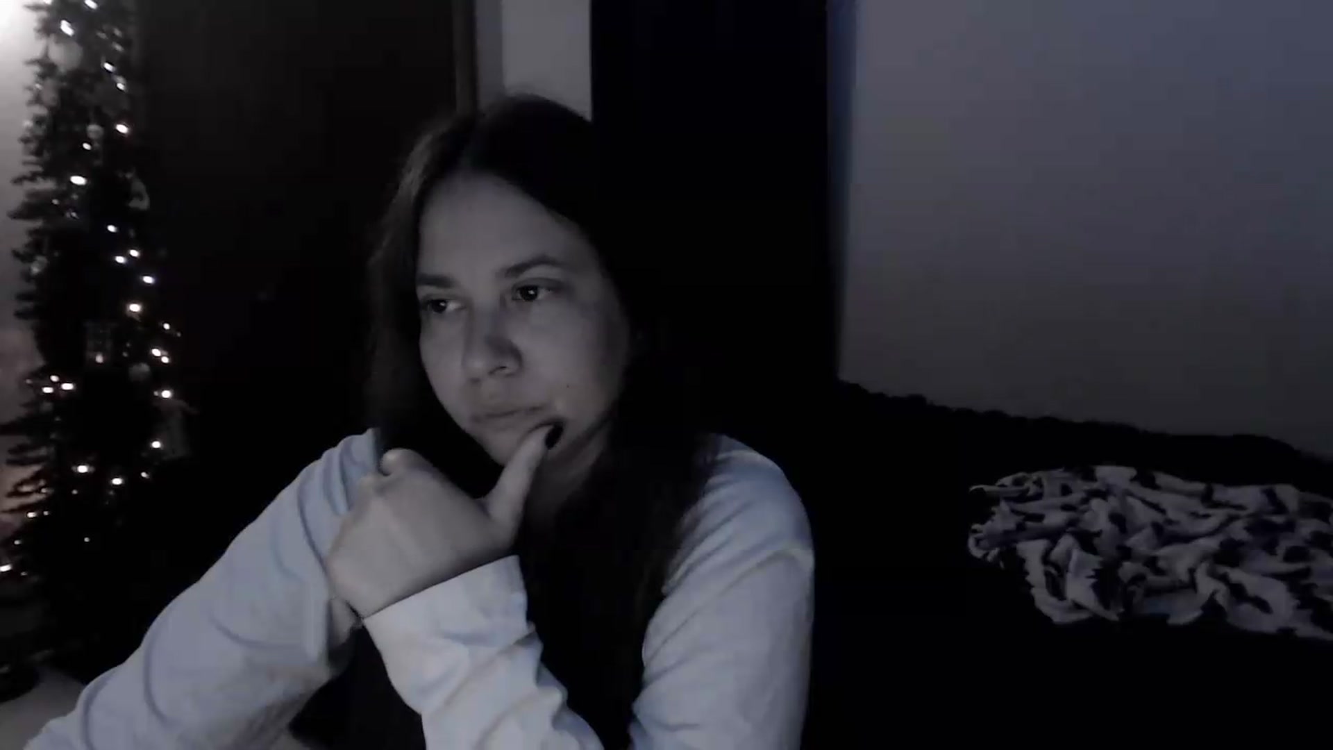 Gallery image thumbnail from LadyMarceline's myfreecams stream on, 07/01/2026, 05:45 image 12 of 20