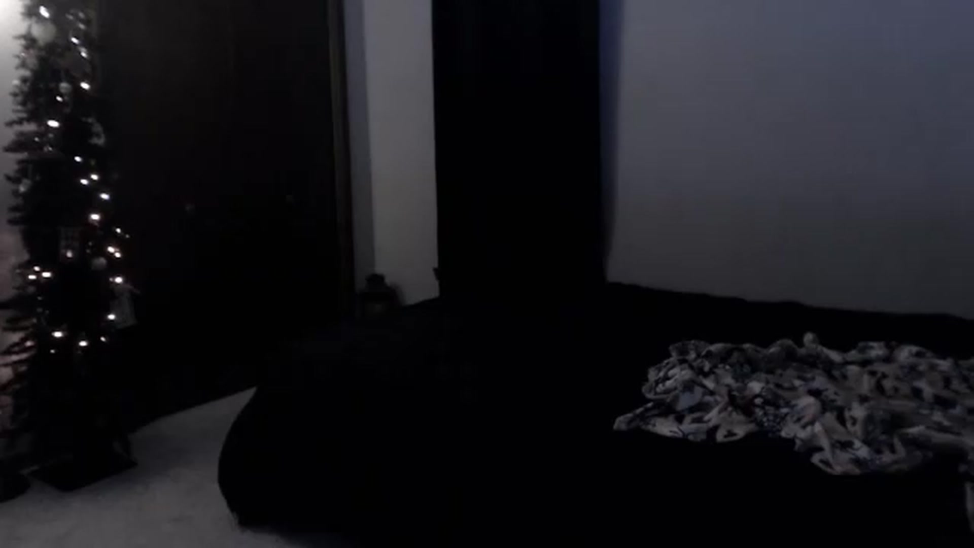 Gallery image thumbnail from LadyMarceline's myfreecams stream on, 07/18/2026, 07:15 image 14 of 20