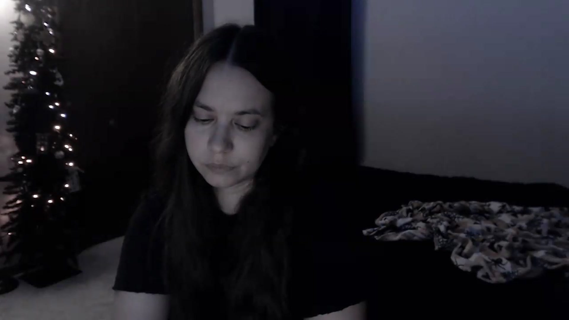 Gallery image thumbnail from LadyMarceline's myfreecams stream on, 07/19/2026, 05:44 image 17 of 20