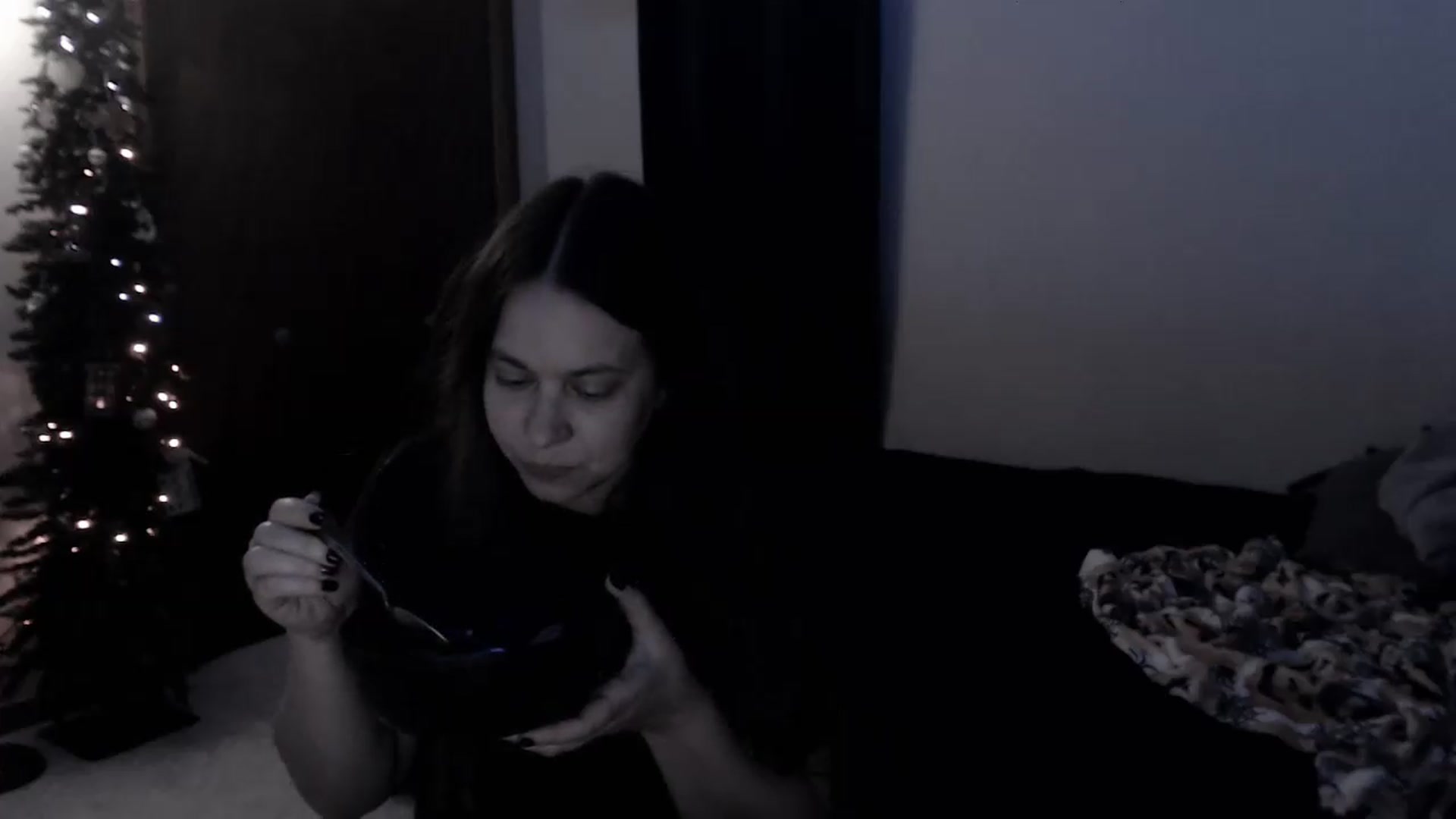 Gallery image thumbnail from LadyMarceline's myfreecams stream on, 08/02/2026, 06:16 image 16 of 20