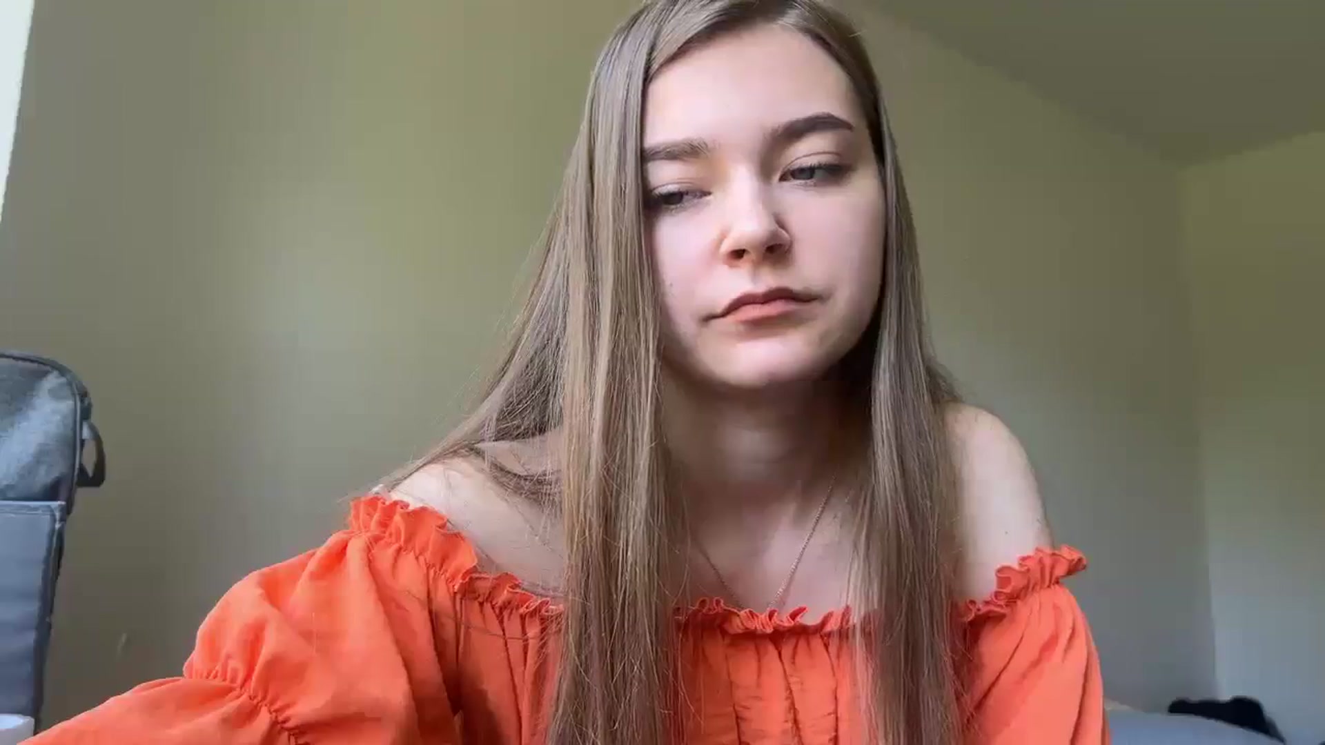 Gallery image thumbnail from LadyNesquick's myfreecams stream on, 05/14/2024, 10:07 image 19 of 20