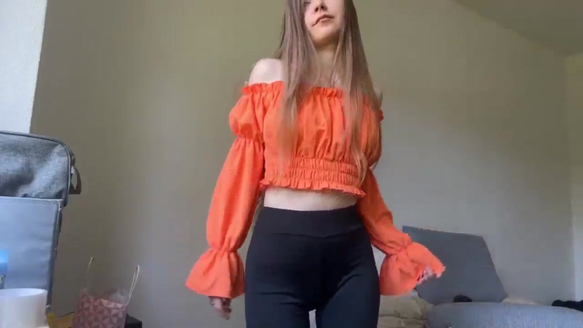 Gallery image thumbnail from LadyNesquick's myfreecams stream on, 05/14/2024, 10:40 image 6 of 20