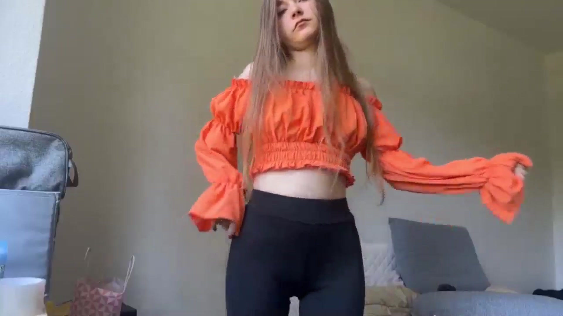 Gallery image thumbnail from LadyNesquick's myfreecams stream on, 05/14/2024, 10:40 image 7 of 20