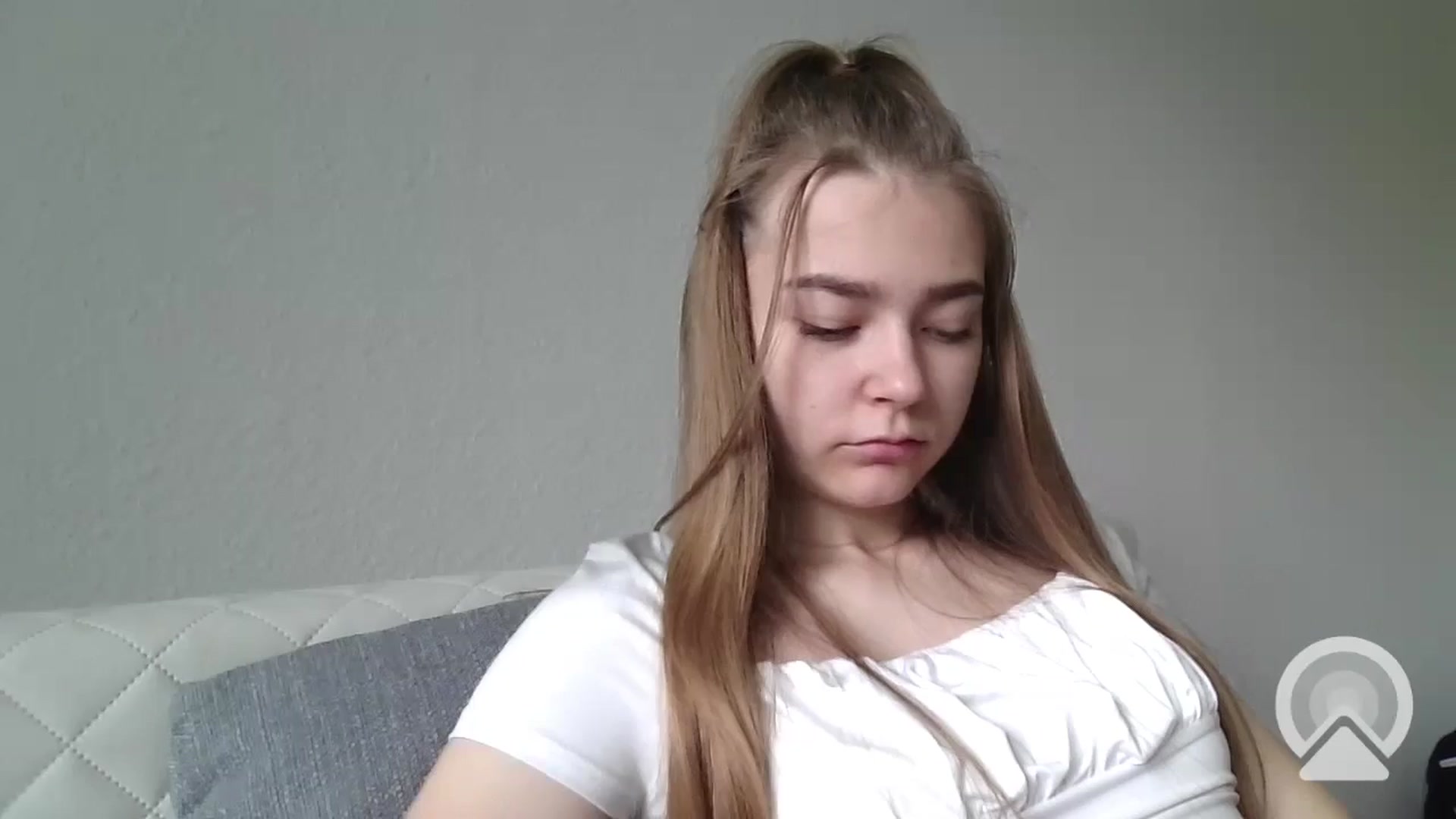 Gallery image thumbnail from LadyNesquick's myfreecams stream on, 05/29/2024, 08:59 image 4 of 20