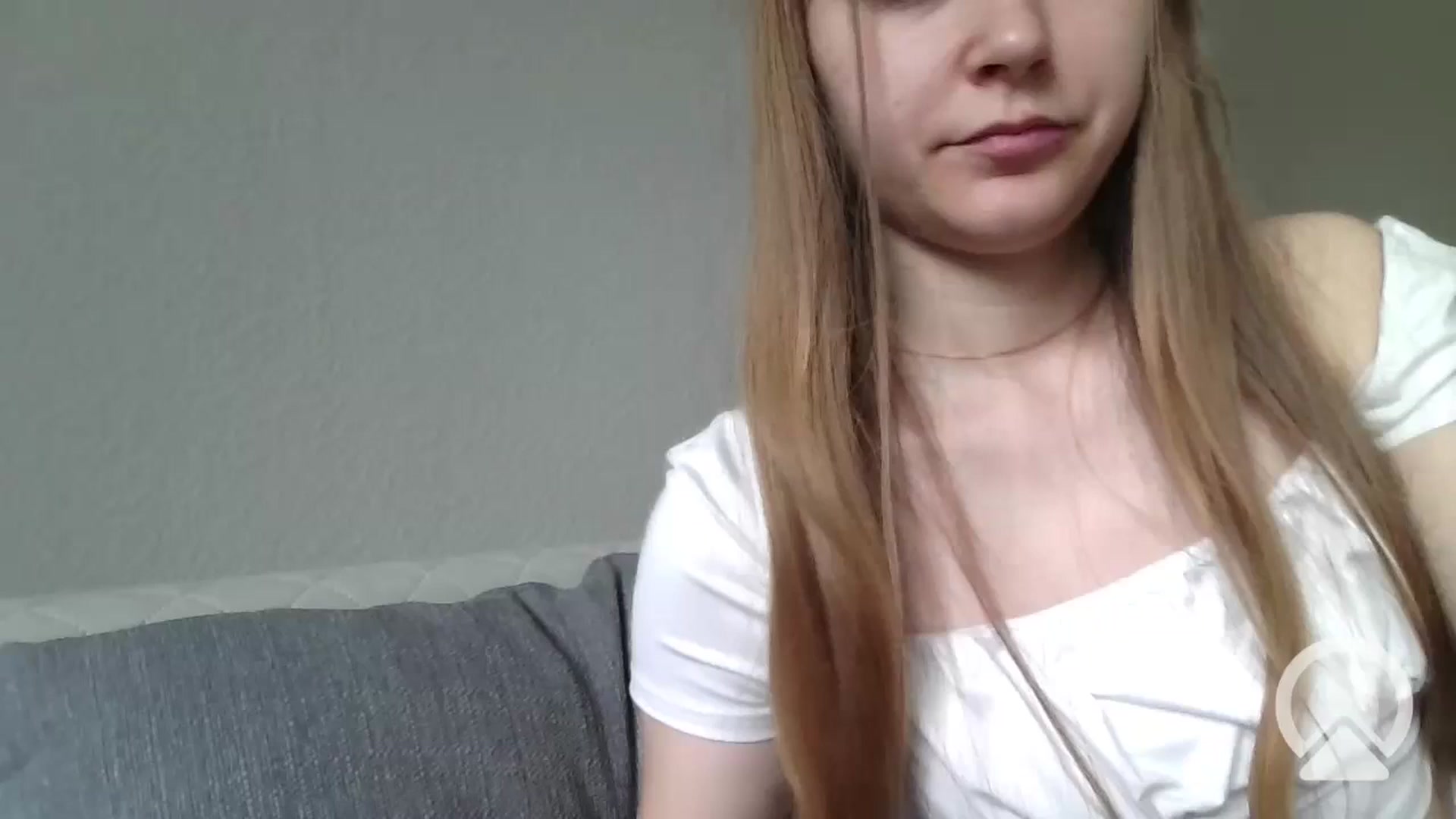Gallery image thumbnail from LadyNesquick's myfreecams stream on, 05/29/2024, 08:59 image 12 of 20