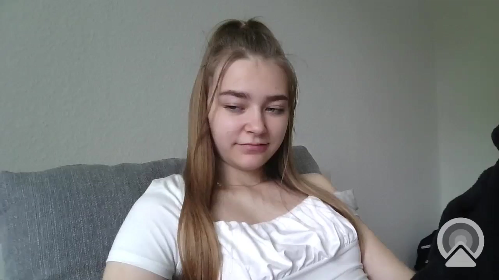 Gallery image thumbnail from LadyNesquick's myfreecams stream on, 05/29/2024, 09:27 image 8 of 20