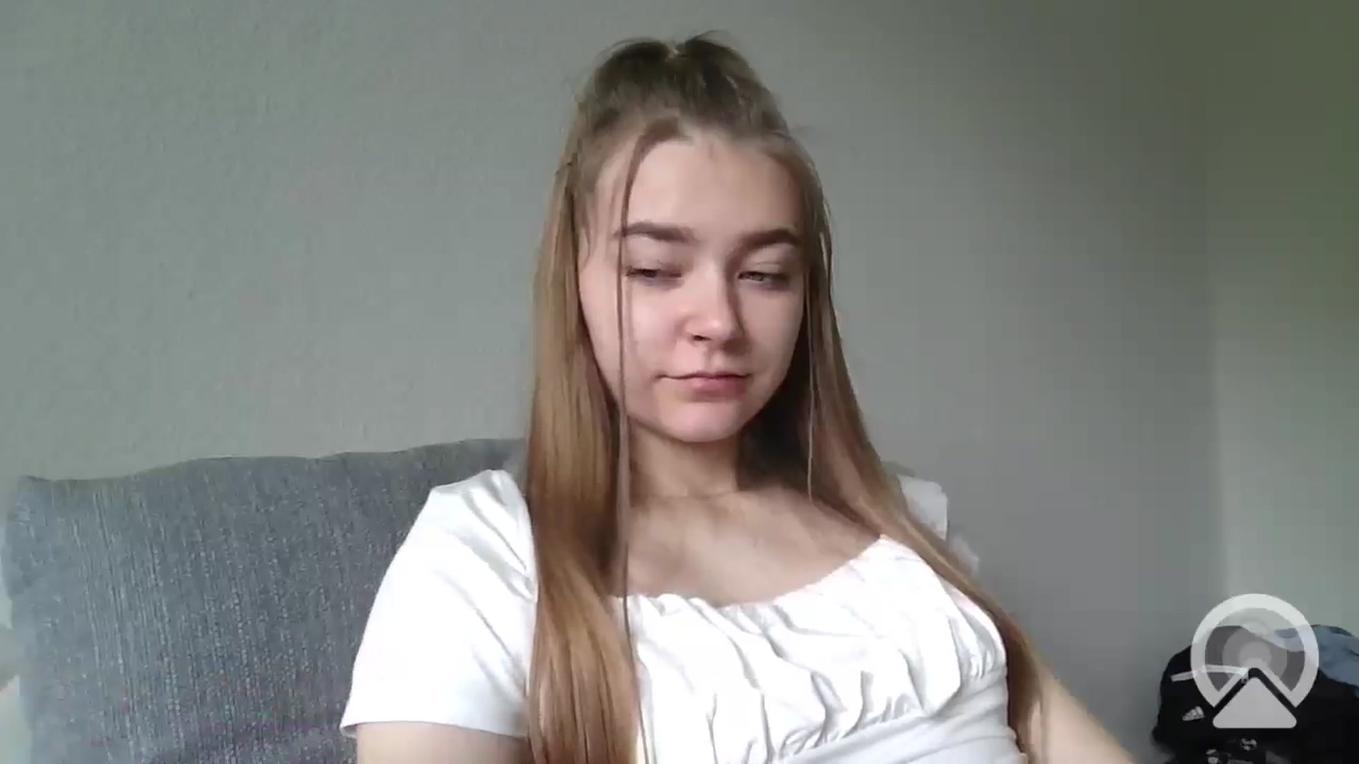 Gallery image thumbnail from LadyNesquick's myfreecams stream on, 05/29/2024, 09:27 image 5 of 20