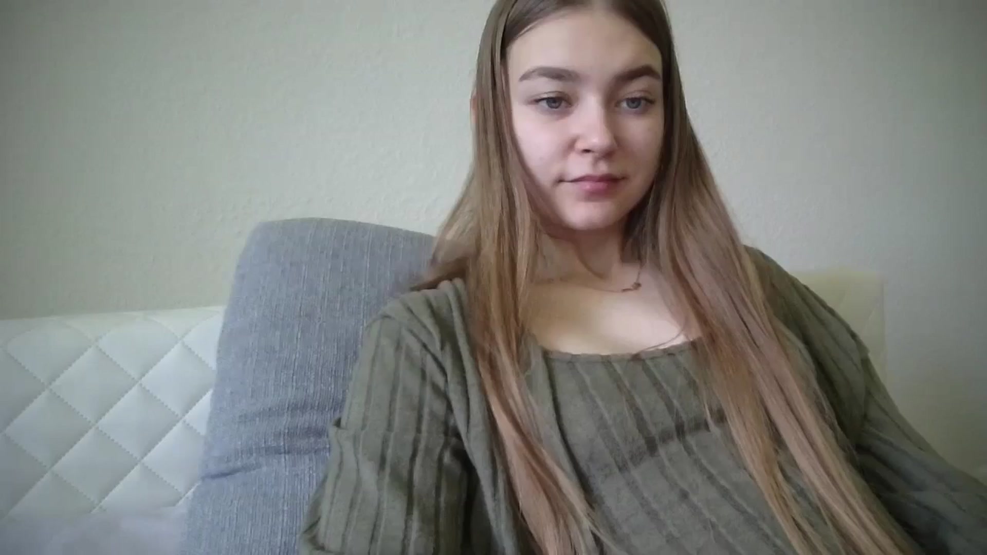 Gallery image thumbnail from LadyNesquick's myfreecams stream on, 06/08/2024, 09:33 image 10 of 20