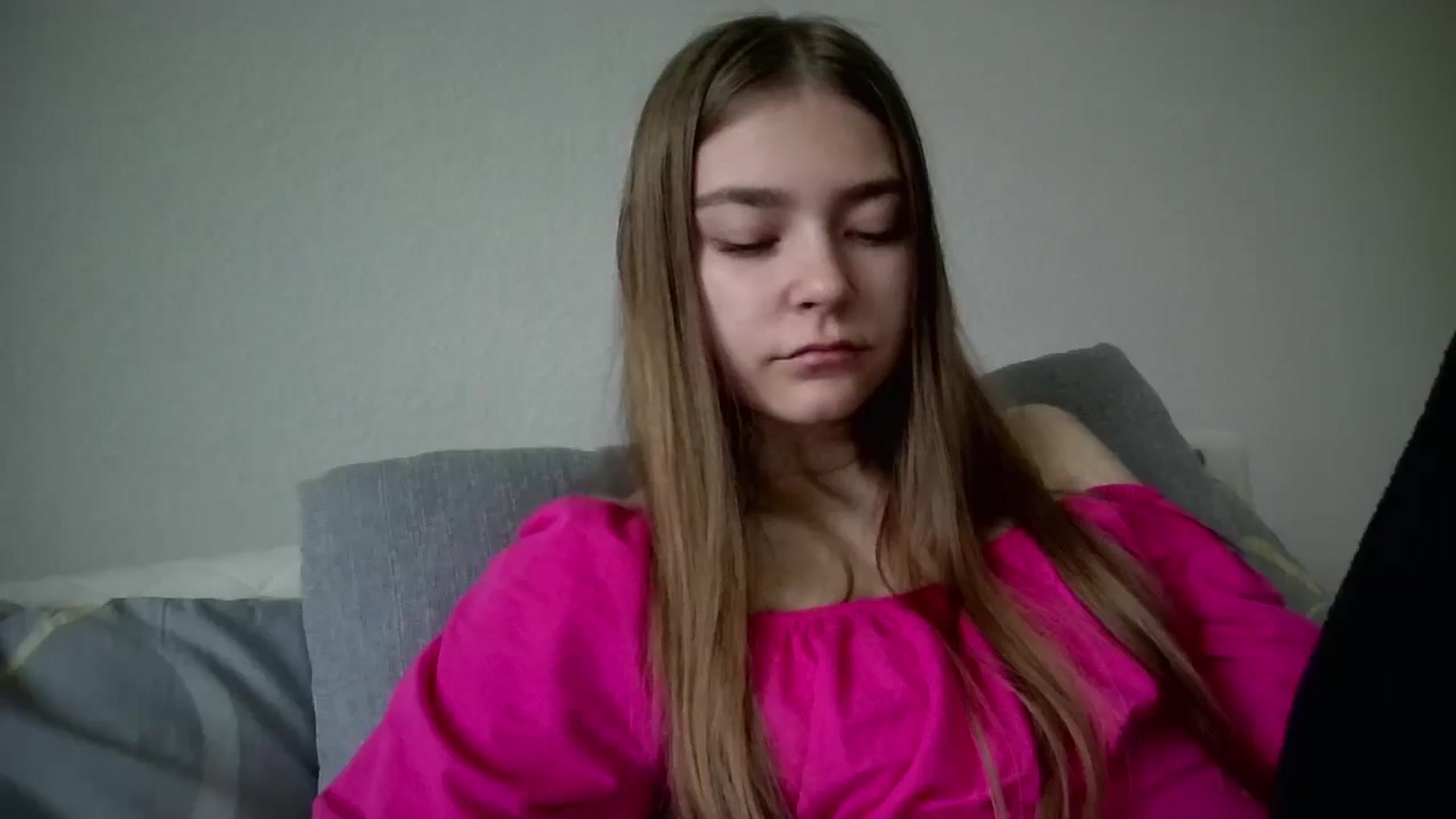 Gallery image thumbnail from LadyNesquick's myfreecams stream on, 06/13/2024, 10:36 image 19 of 20