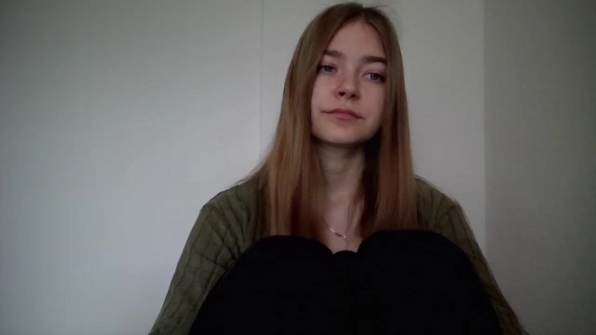 Gallery image thumbnail from LadyNesquick's myfreecams stream on, 06/14/2024, 10:31 image 18 of 20