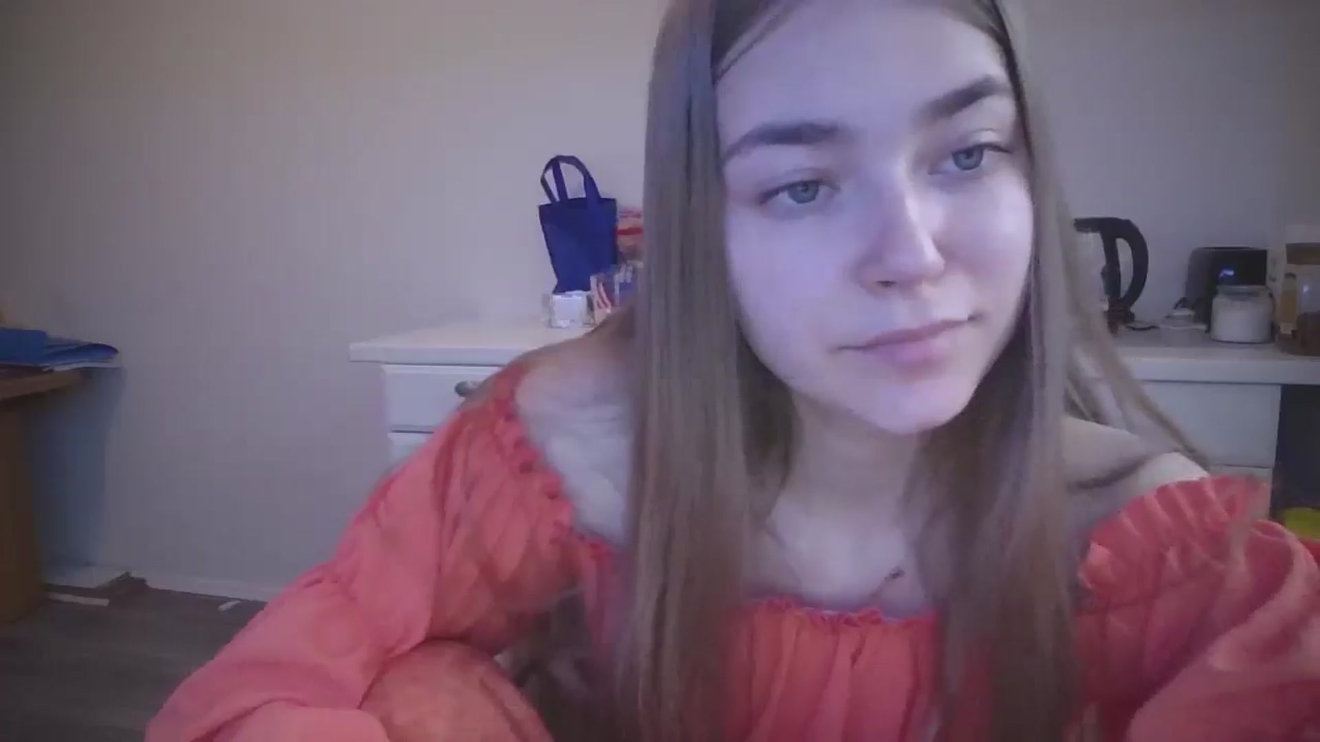Gallery image thumbnail from LadyNesquick's myfreecams stream on, 06/30/2024, 19:04 image 19 of 20