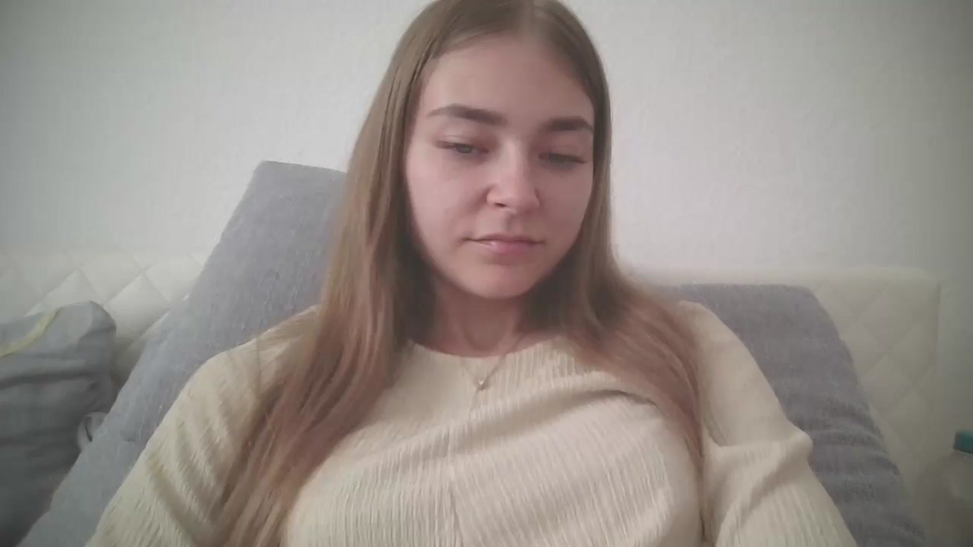 Gallery image thumbnail from LadyNesquick's myfreecams stream on, 08/08/2024, 16:24 image 13 of 20