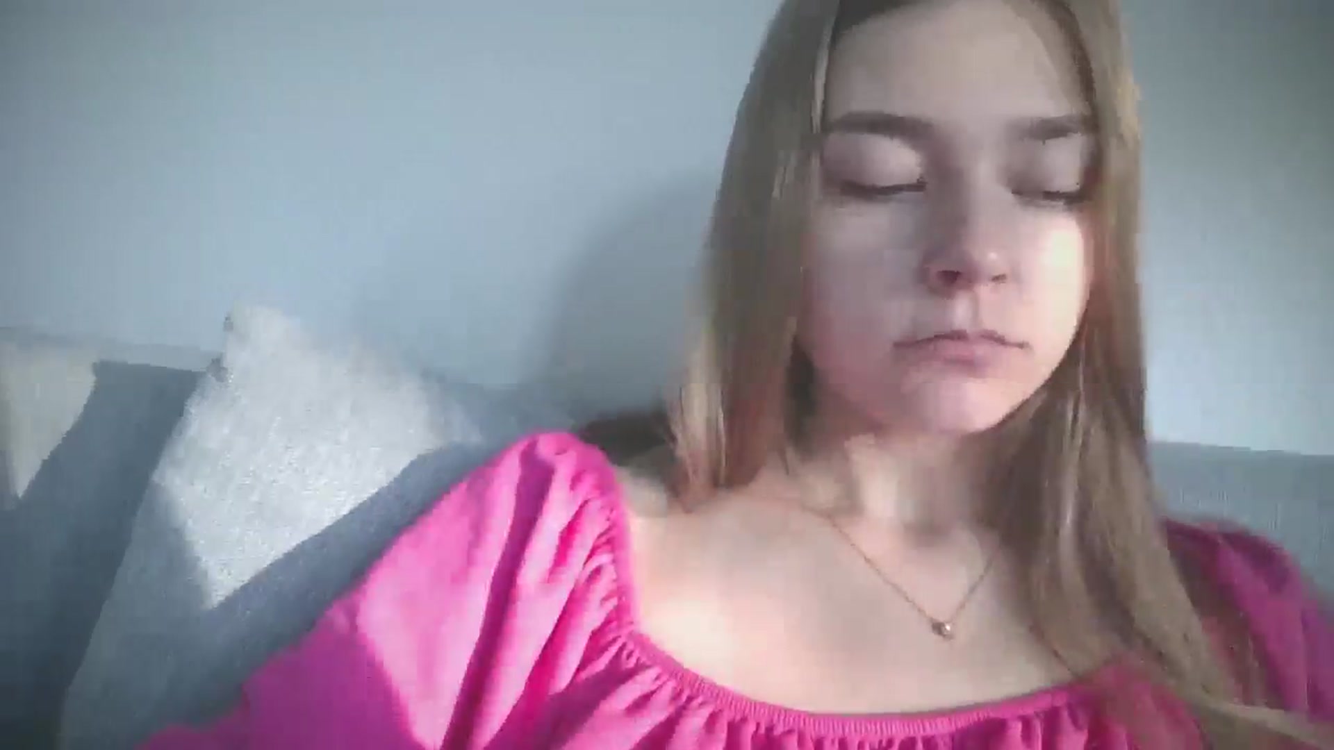 Gallery image thumbnail from LadyNesquick's myfreecams stream on, 08/12/2024, 17:23 image 18 of 20