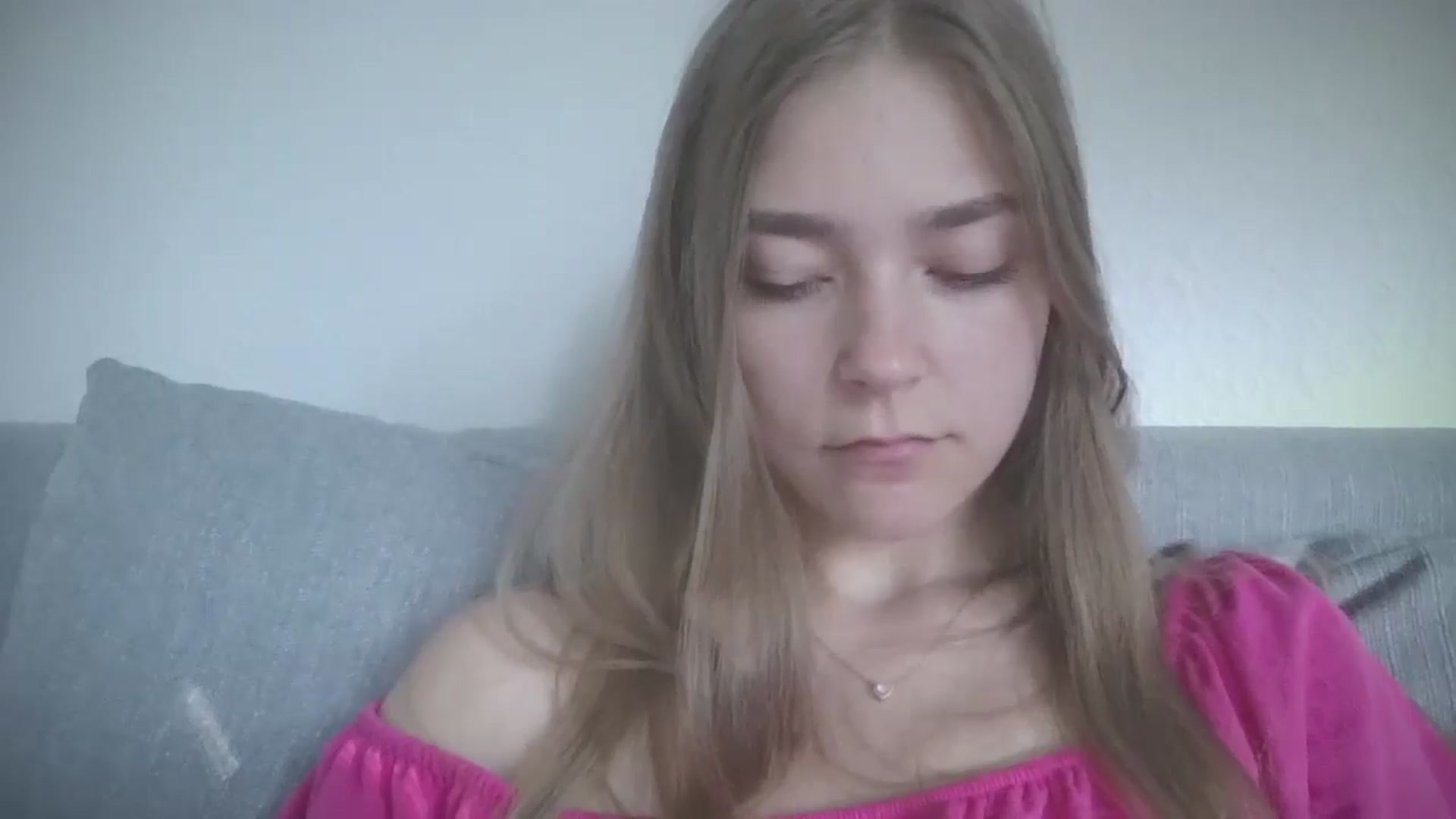 Gallery image thumbnail from LadyNesquick's myfreecams stream on, 08/12/2024, 17:23 image 9 of 20