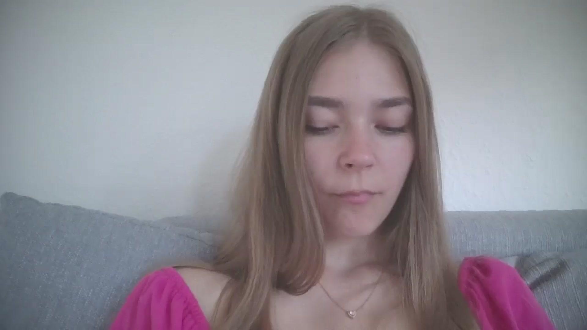 Gallery image thumbnail from LadyNesquick's myfreecams stream on, 08/12/2024, 17:23 image 6 of 20