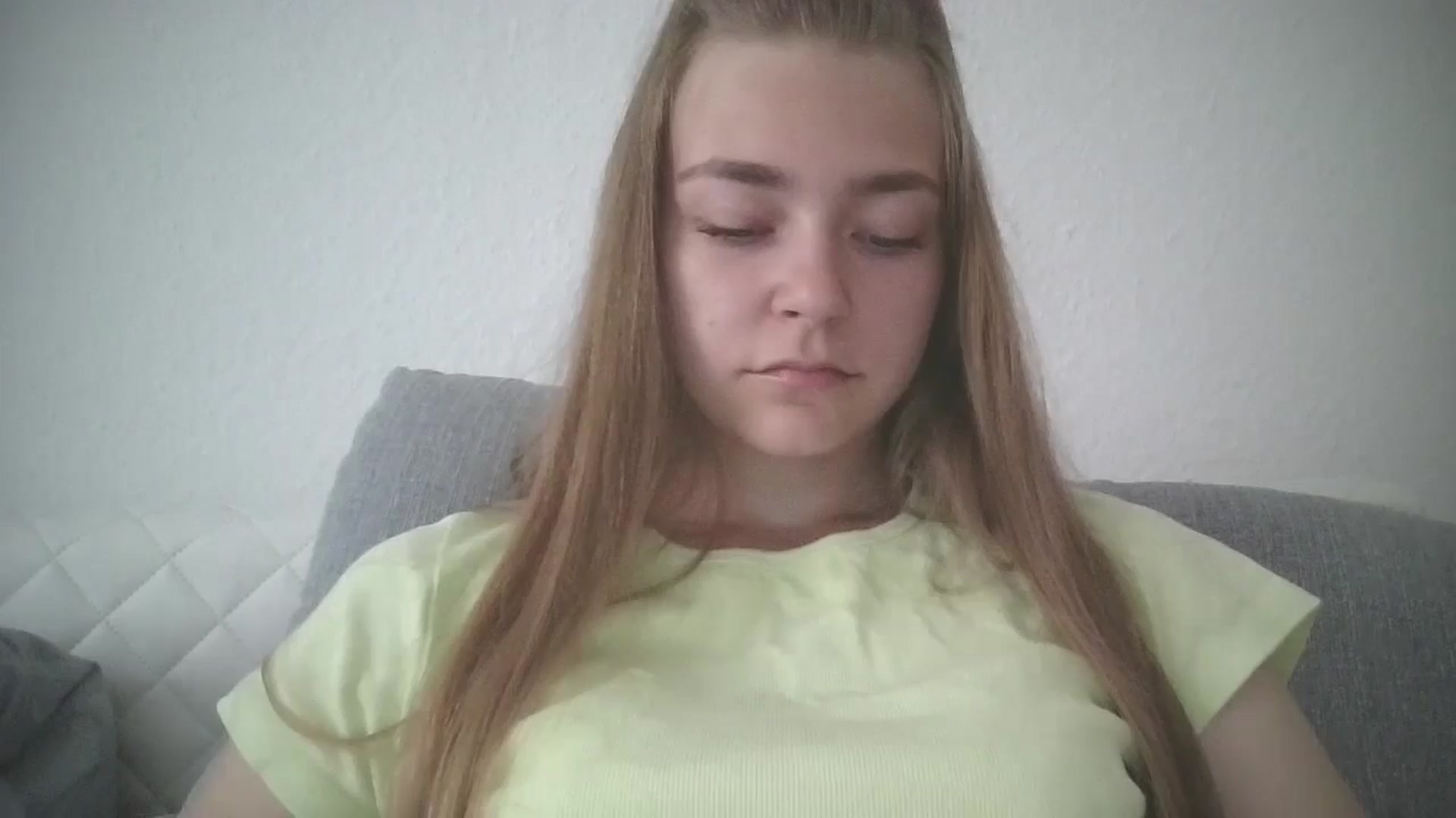Gallery image thumbnail from LadyNesquick's myfreecams stream on, 08/14/2024, 12:27 image 11 of 20