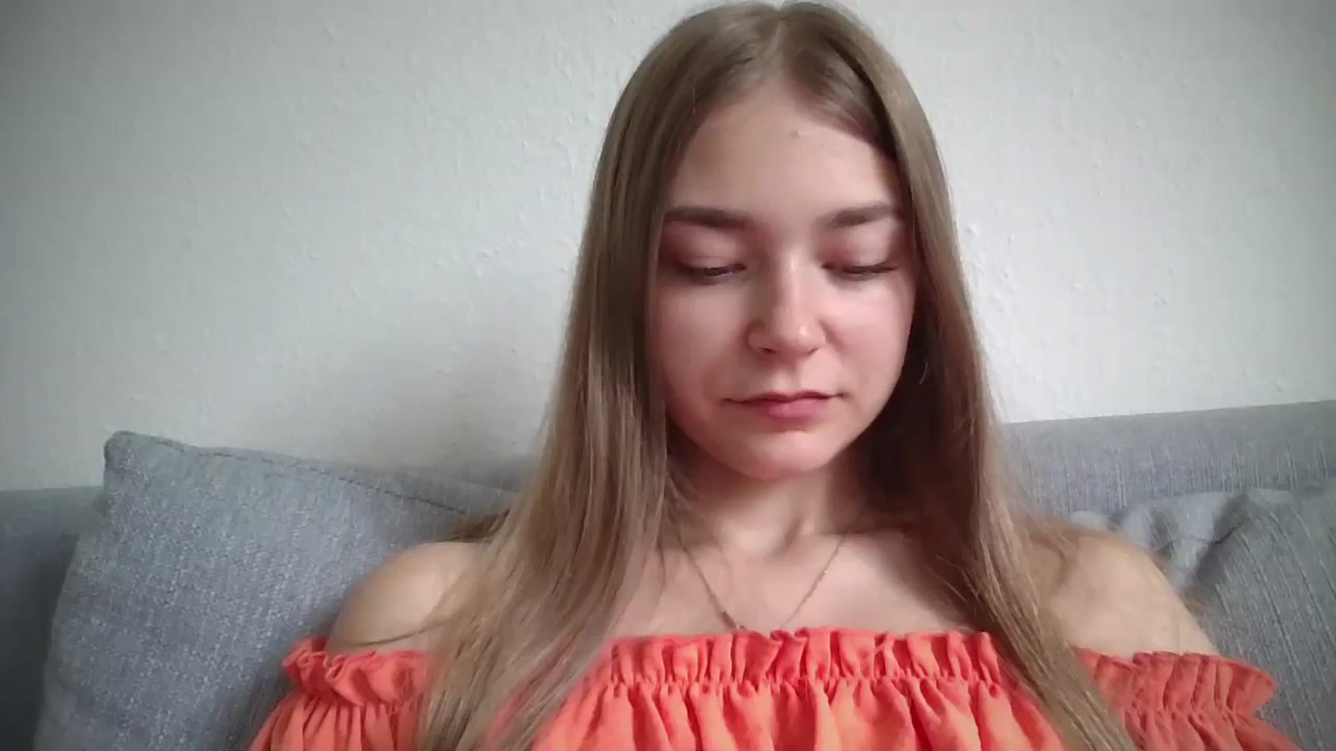 Gallery image thumbnail from LadyNesquick's myfreecams stream on, 08/16/2024, 14:23 image 6 of 20